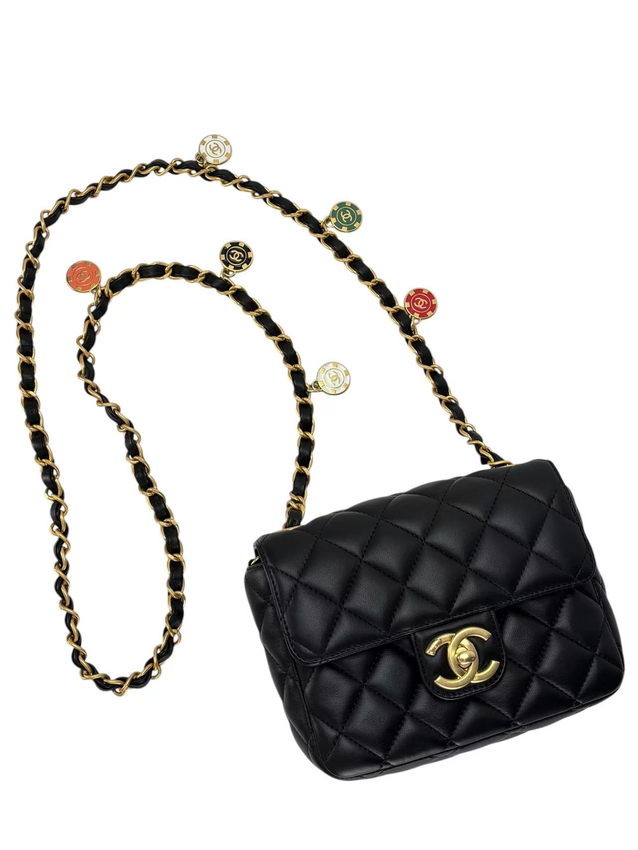 chanel ショルダーバッグ CHANEL - 23C Black Lambskin CC Charm Chain Shoulder Bag – Camellia
