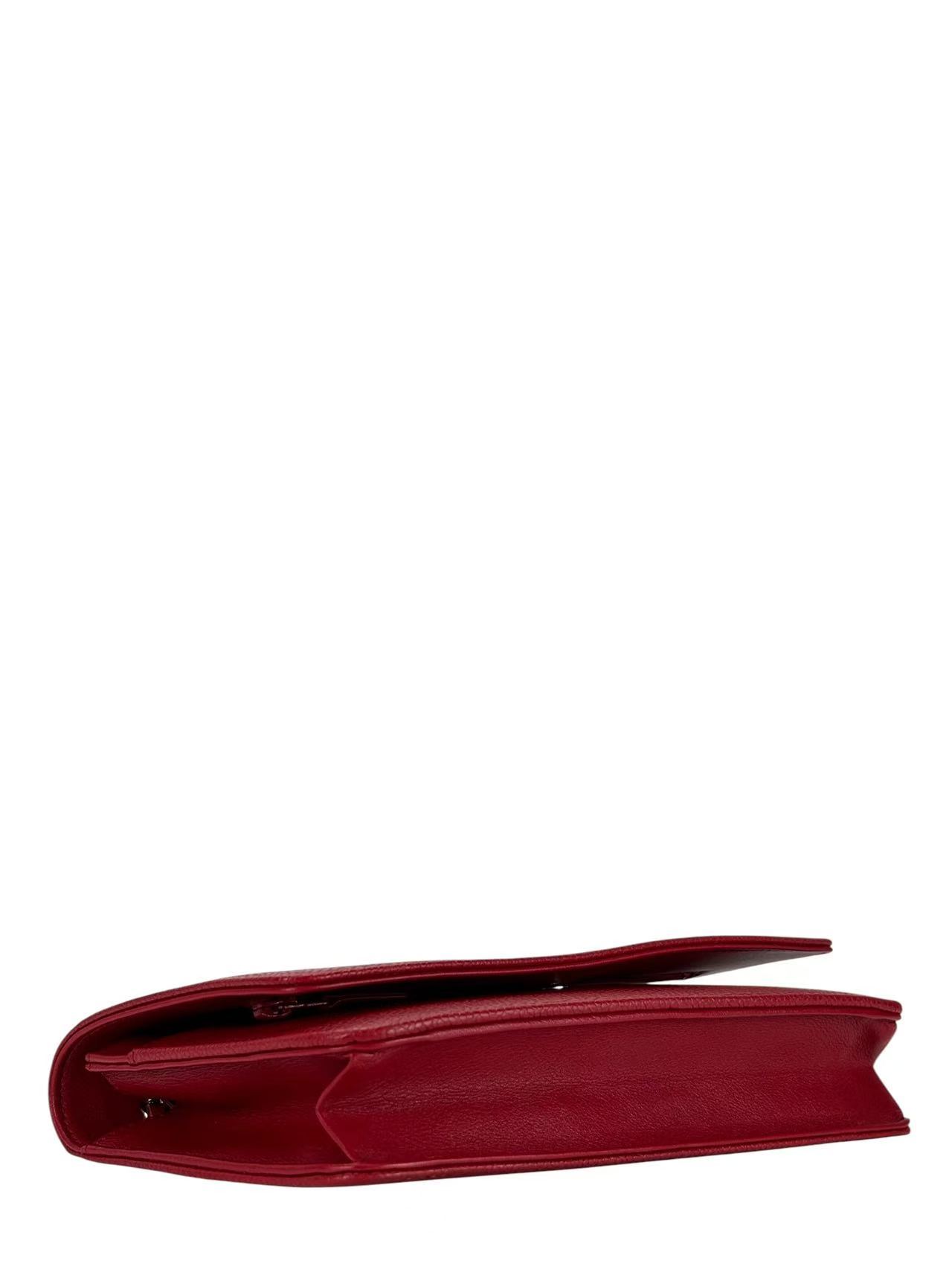 CHANEL - Red Caviar Wallet on Chain Silver-Tone Metal (WOC)