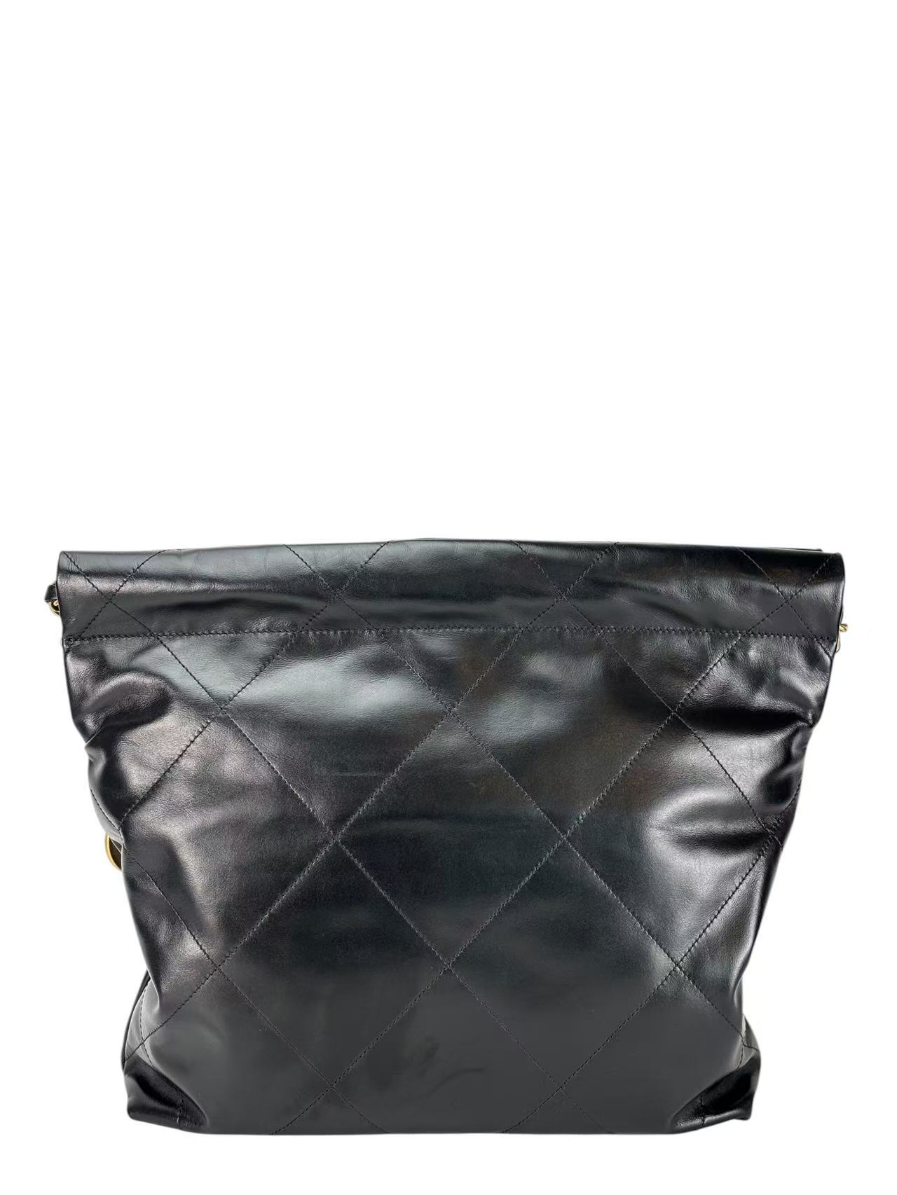 CHANEL - 22 Bag Black Calfskin Gold Hardware Small 
