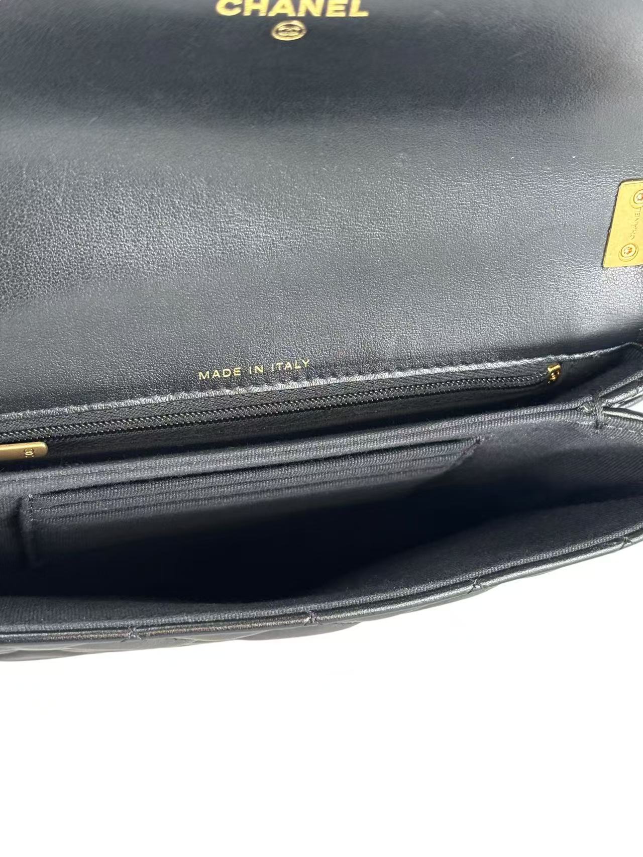 CHANEL - Black Calfskin 19 Flap Shoulder Bag