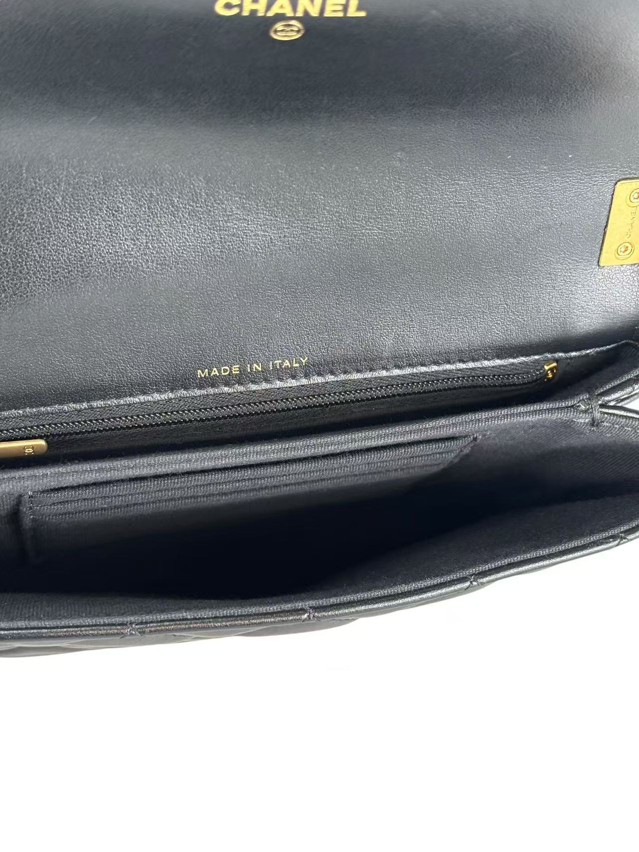 CHANEL - Black Calfskin 19 Flap Shoulder Bag