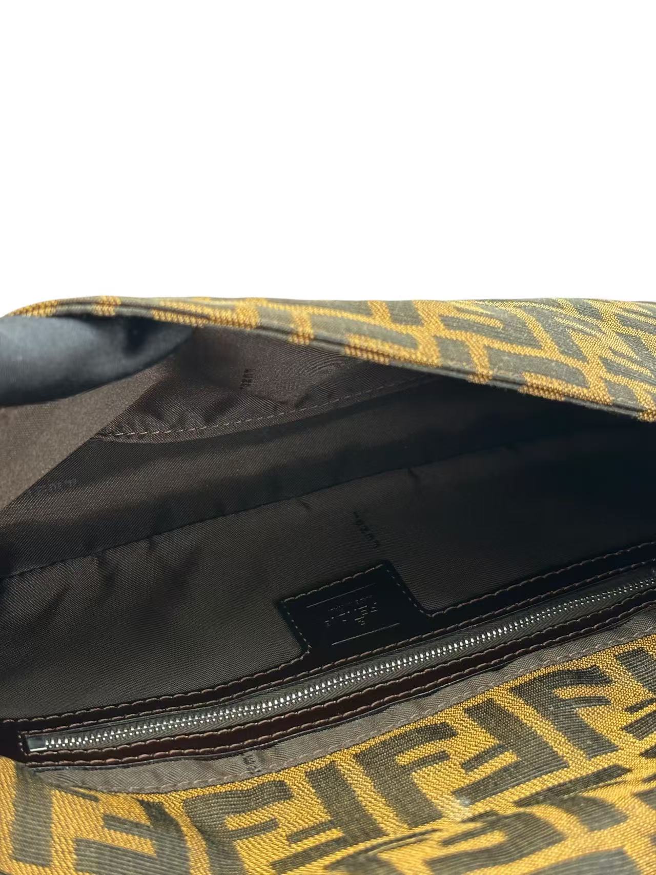 FENDI - Zucca Medium Mamma Baguette Bag Brown