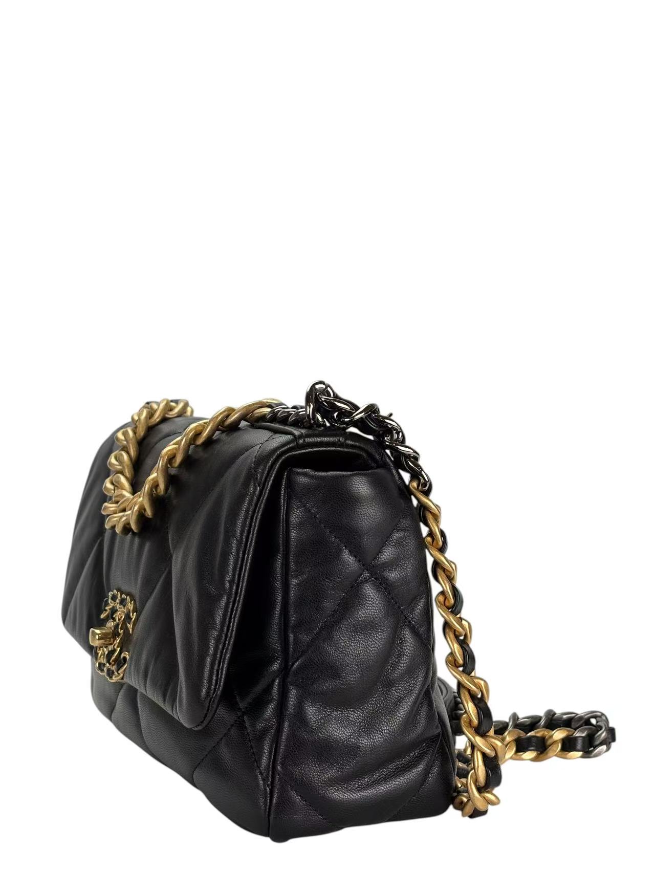 CHANEL - Medium 19 Bag Black Lambskin Handbag