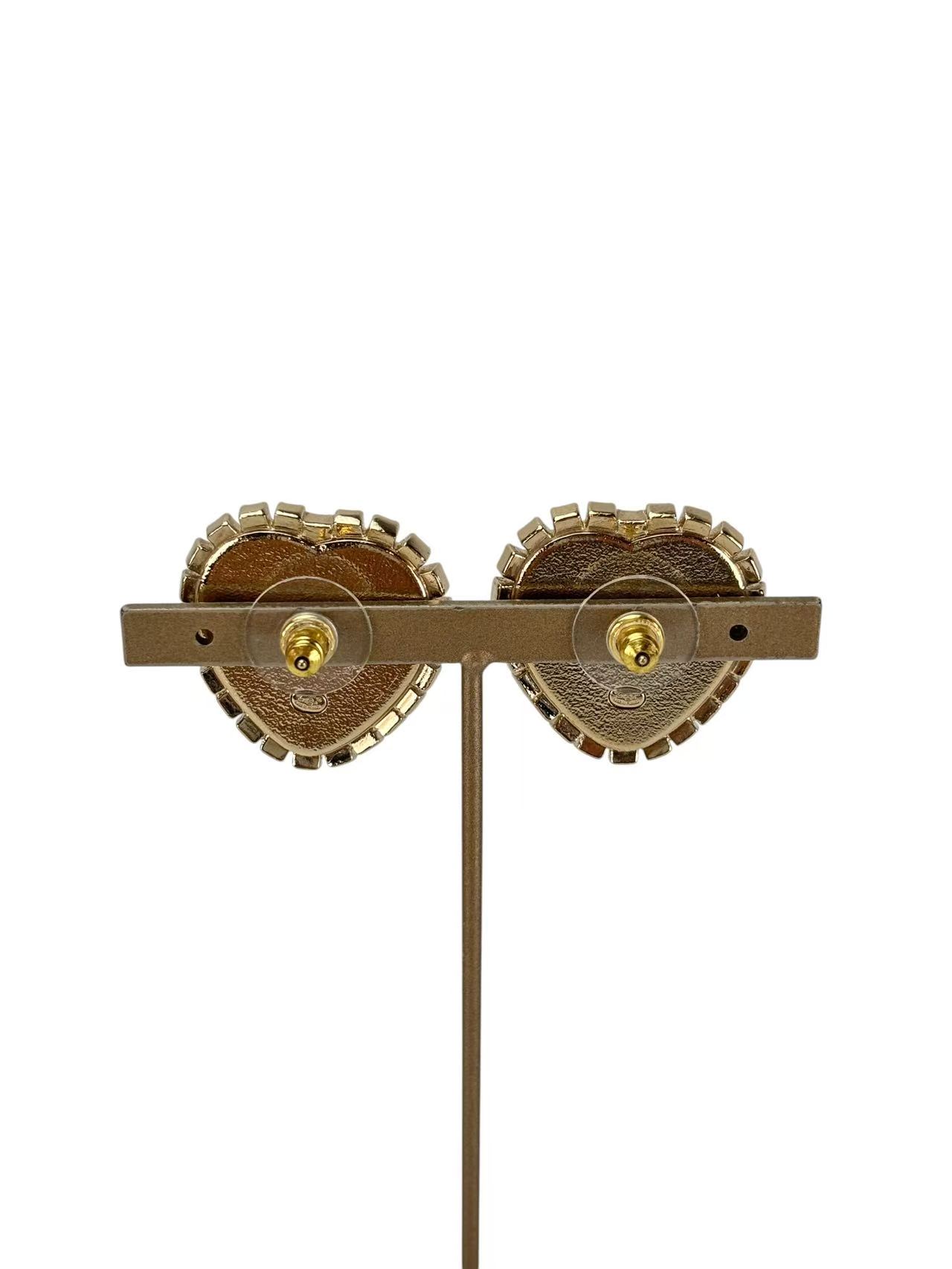 CHANEL - C24A Gold Heart CC Rhinestone Stud Earrings