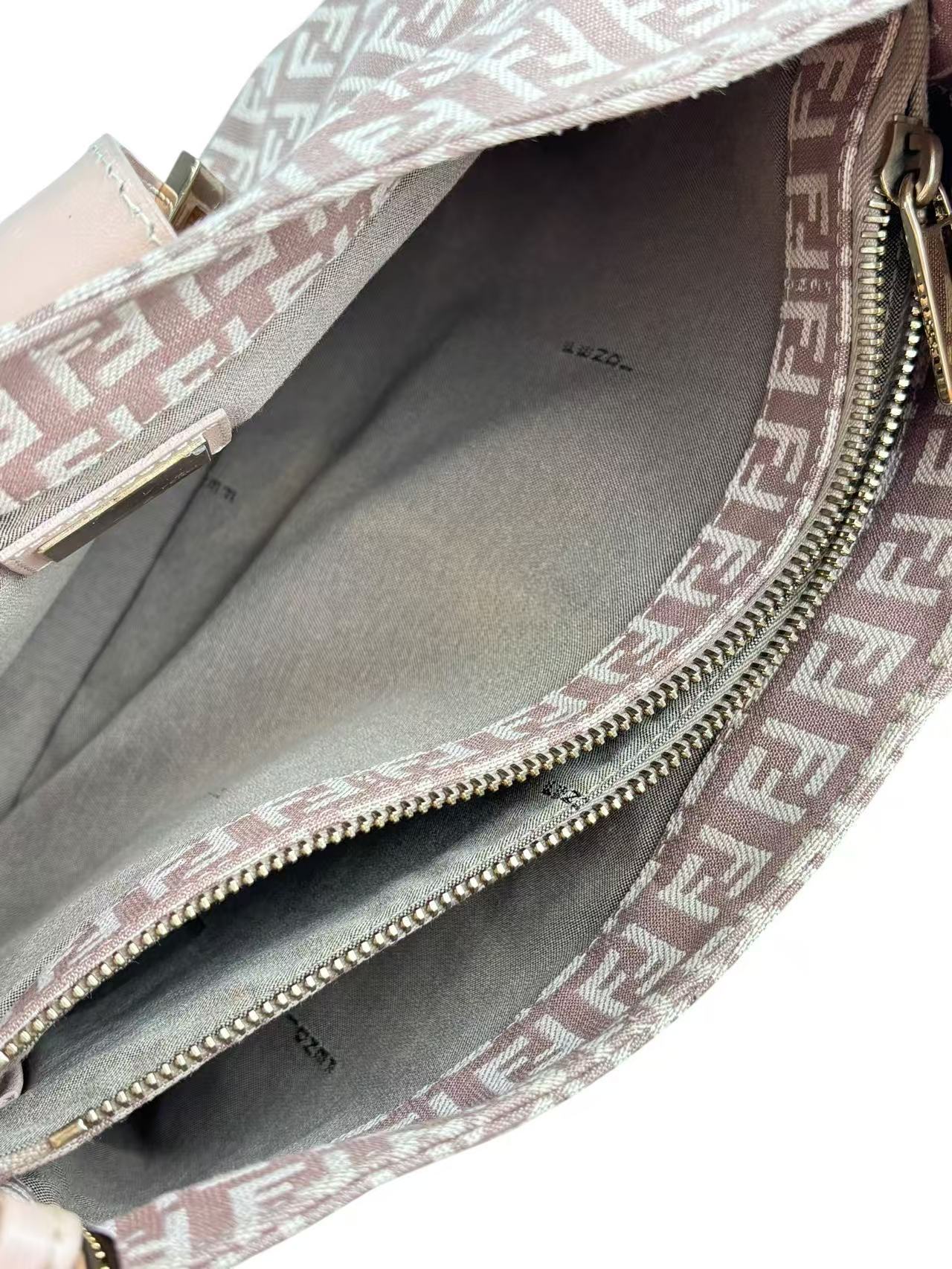 FENDI - Canvas Pink Zucchino Shoulder Bag 