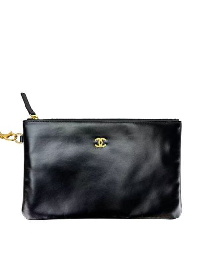 CHANEL - 22 Bag Black Calfskin Gold Hardware Small 