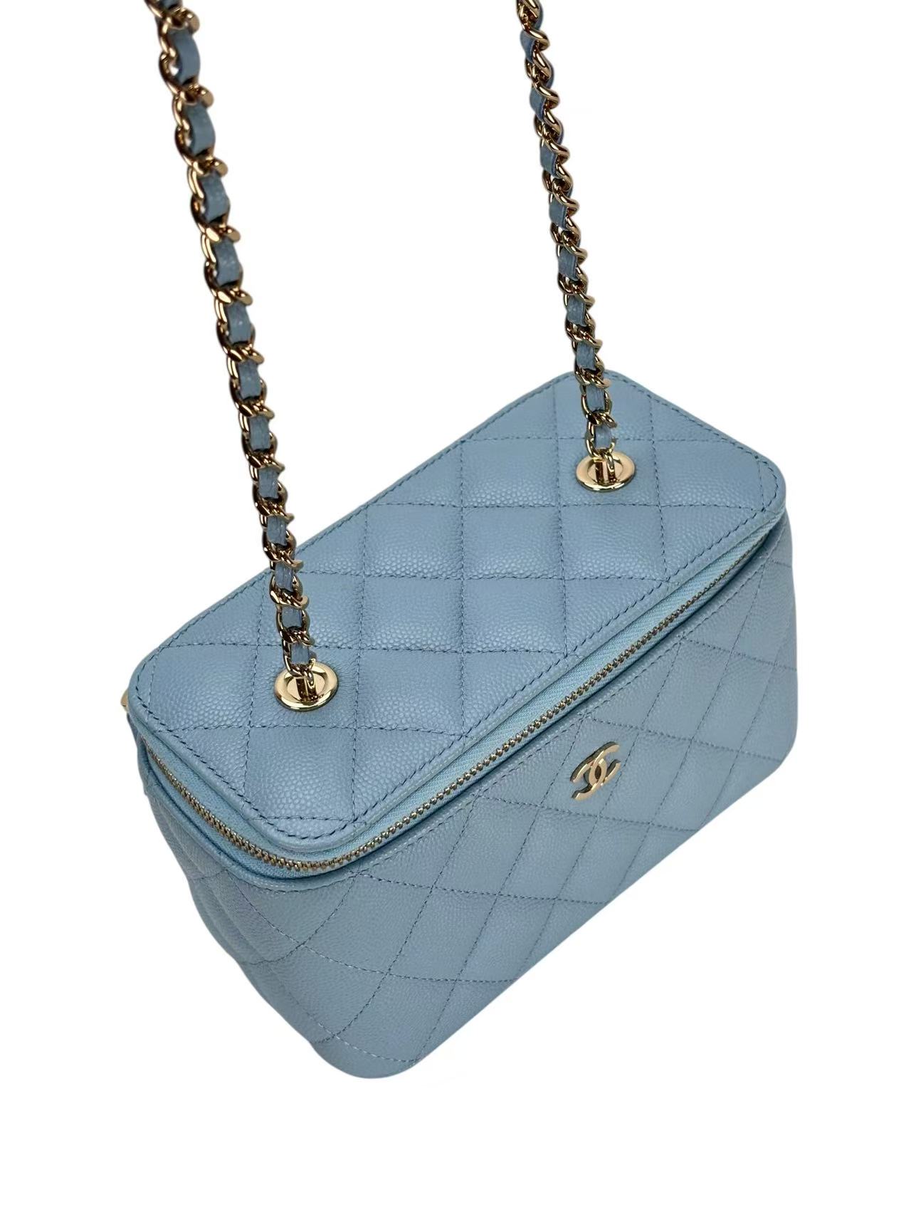 CHANEL - Small Vanity Case With Chain Blue Caviar