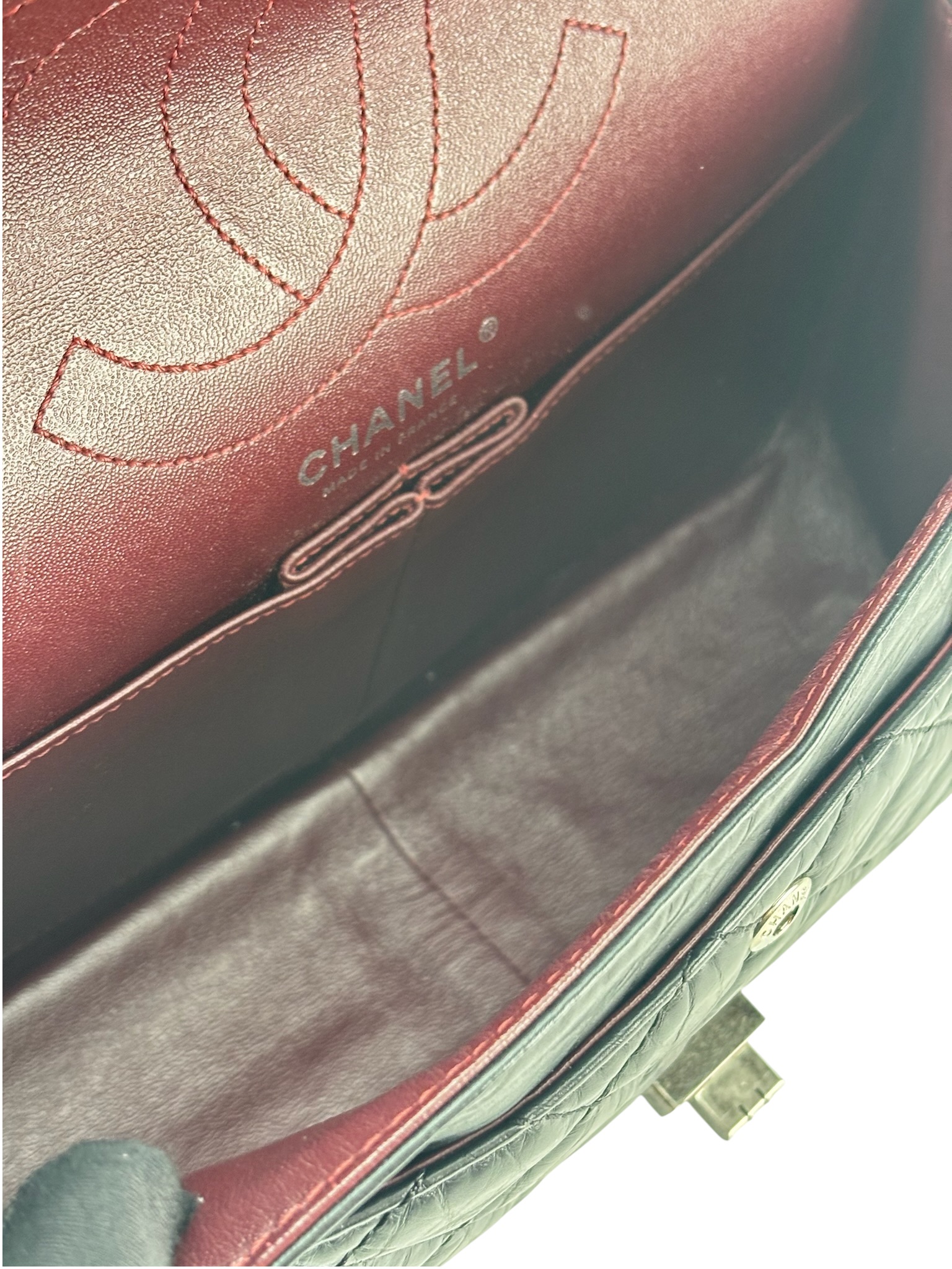 CHANEL 楽1番 CHANEL - 2.55 Reissue 227 Flap Black Calfskin Ruthenium Hardware