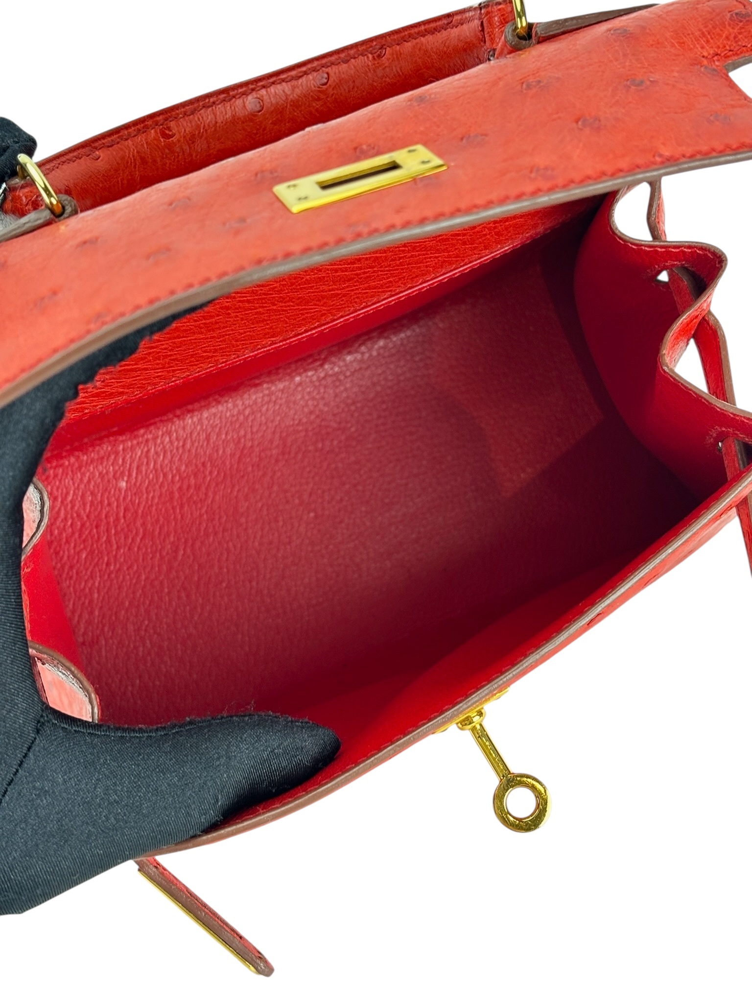 HERMES - Kelly 20 Vif Red Ostrich Gold Hardware