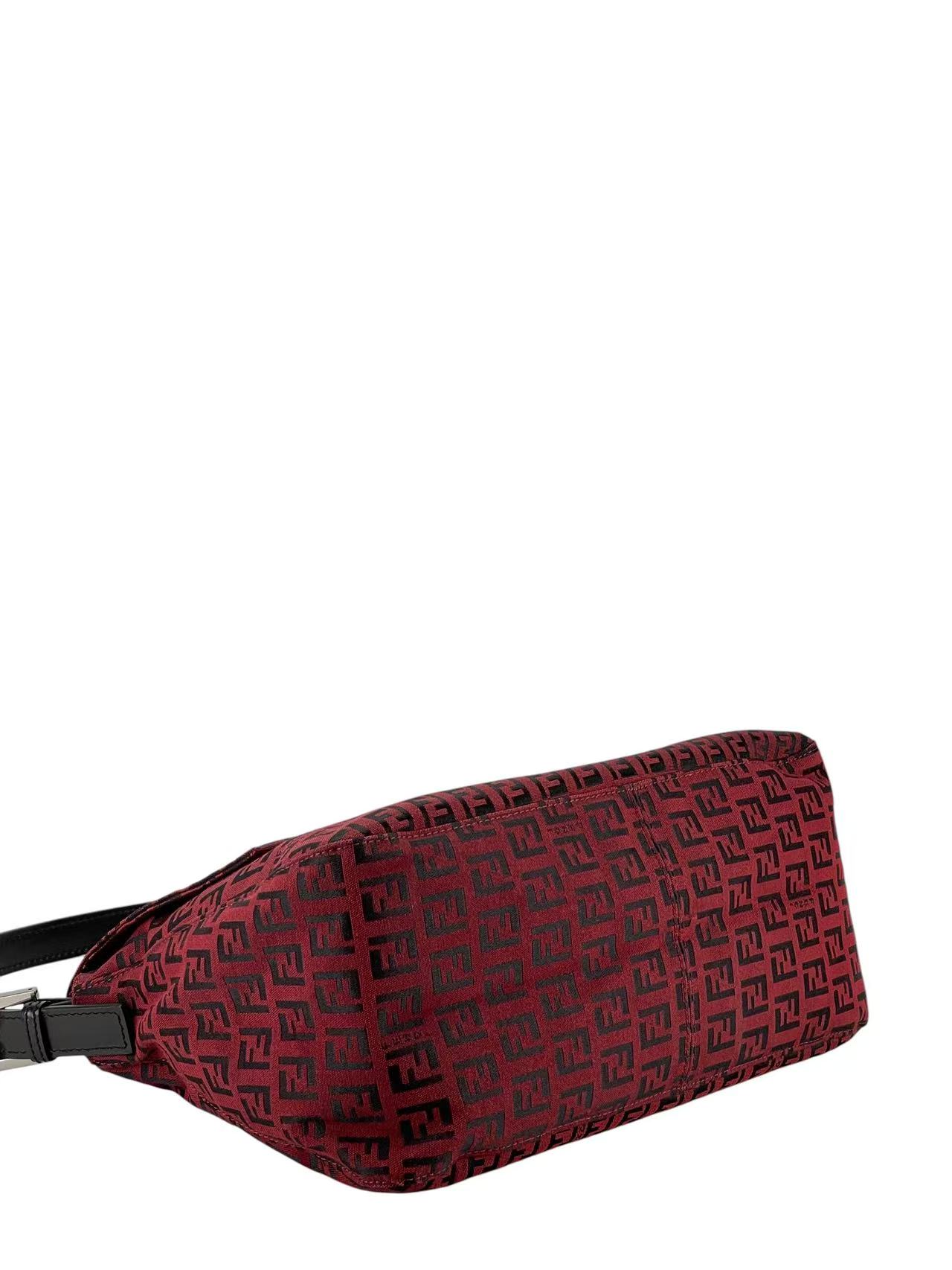FENDI - Zucchino Medium Mamma Baguette Shoulder Bag Red