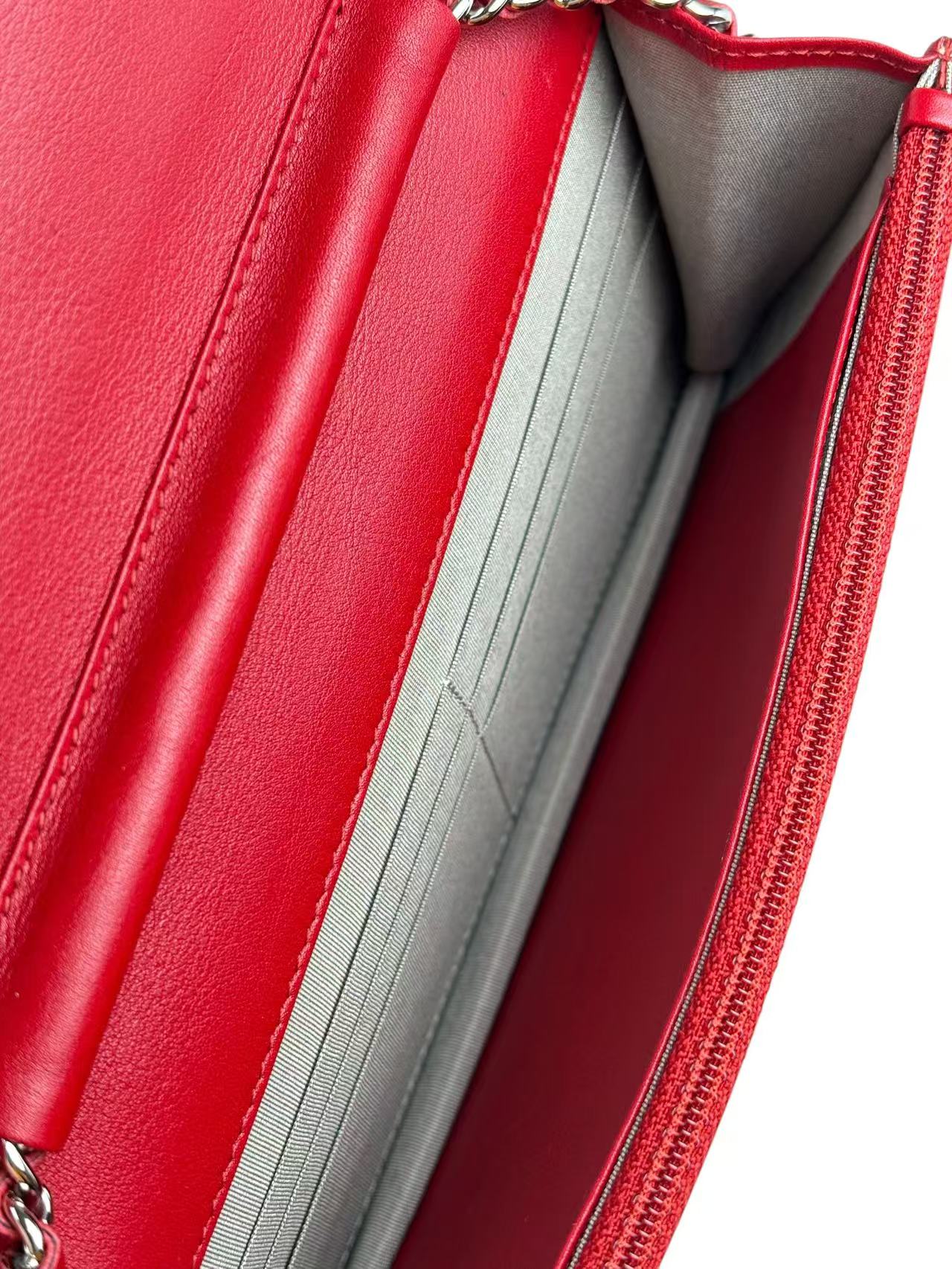 CHANEL - Red Caviar Wallet on Chain Silver-Tone Metal (WOC)