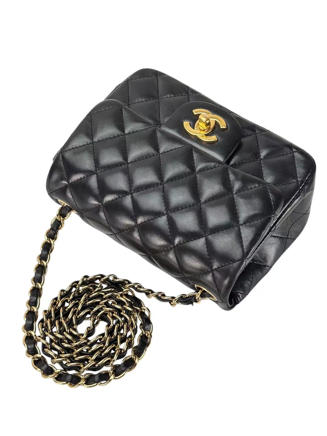 CHANEL - Black Lambskin Square 17 Shoulder Bag