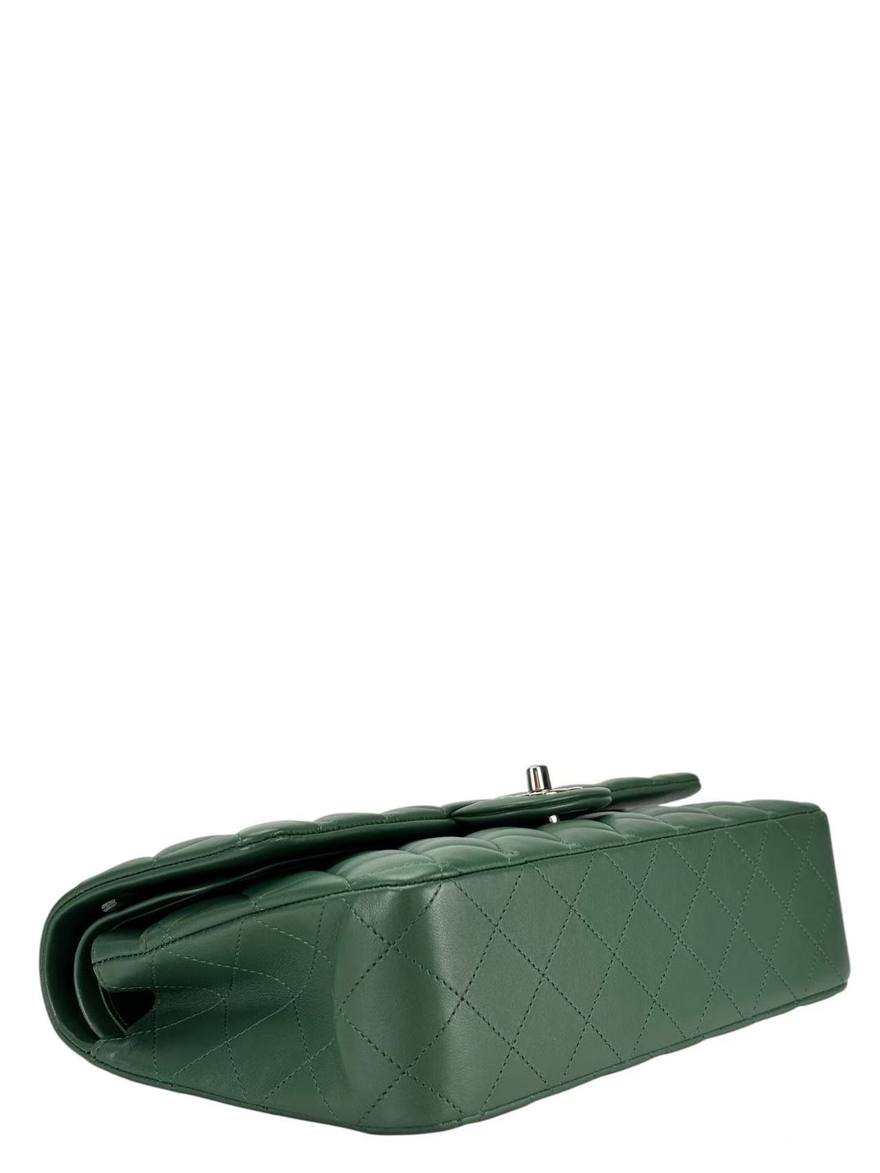 CHANEL - Medium Classic Double Flap Bag  Green Lambskin Silver Hardware (CF25)