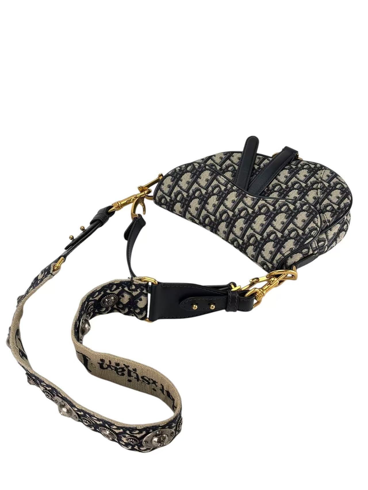 CHRISTIAN DIOR - Saddle Pochette Oblique Jacquard