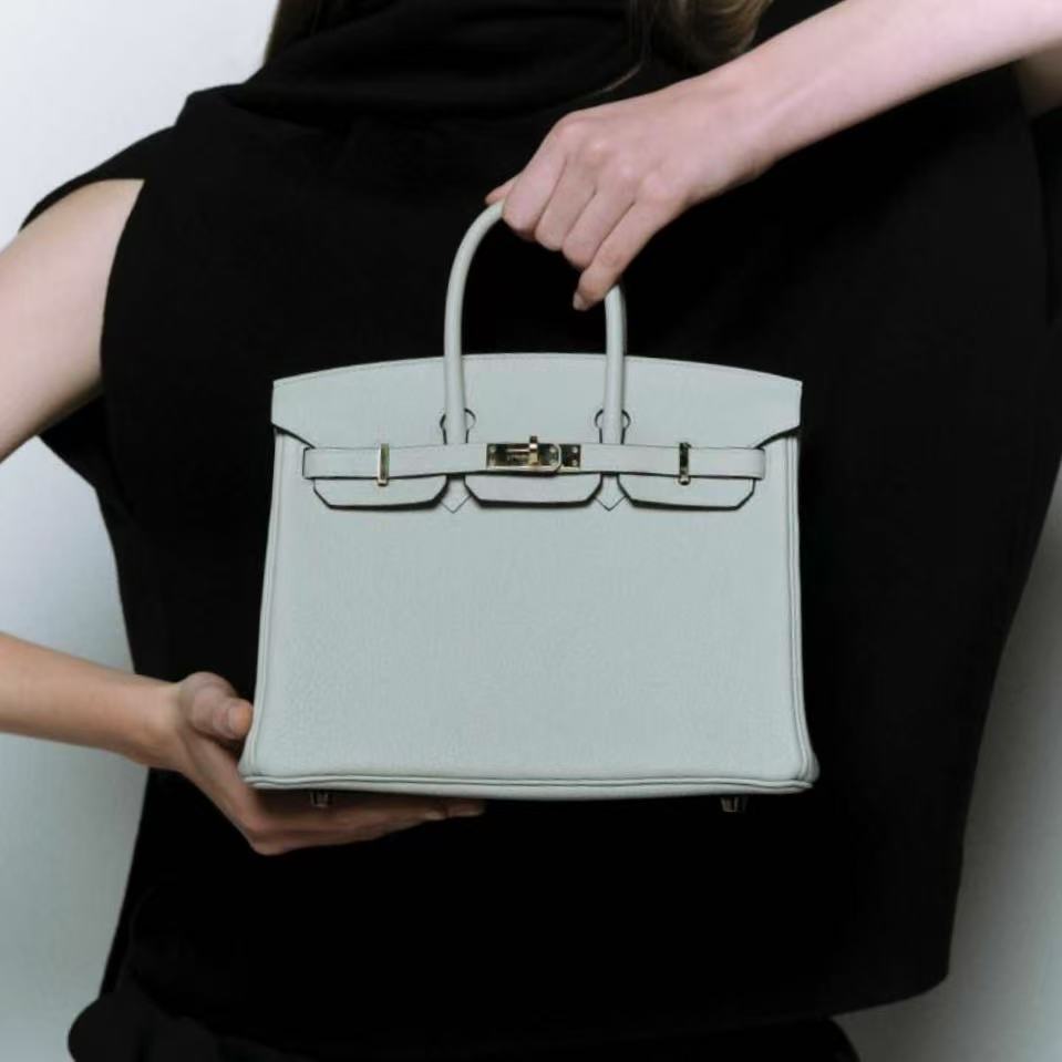 HERMES – Camellia Vintage Tokyo