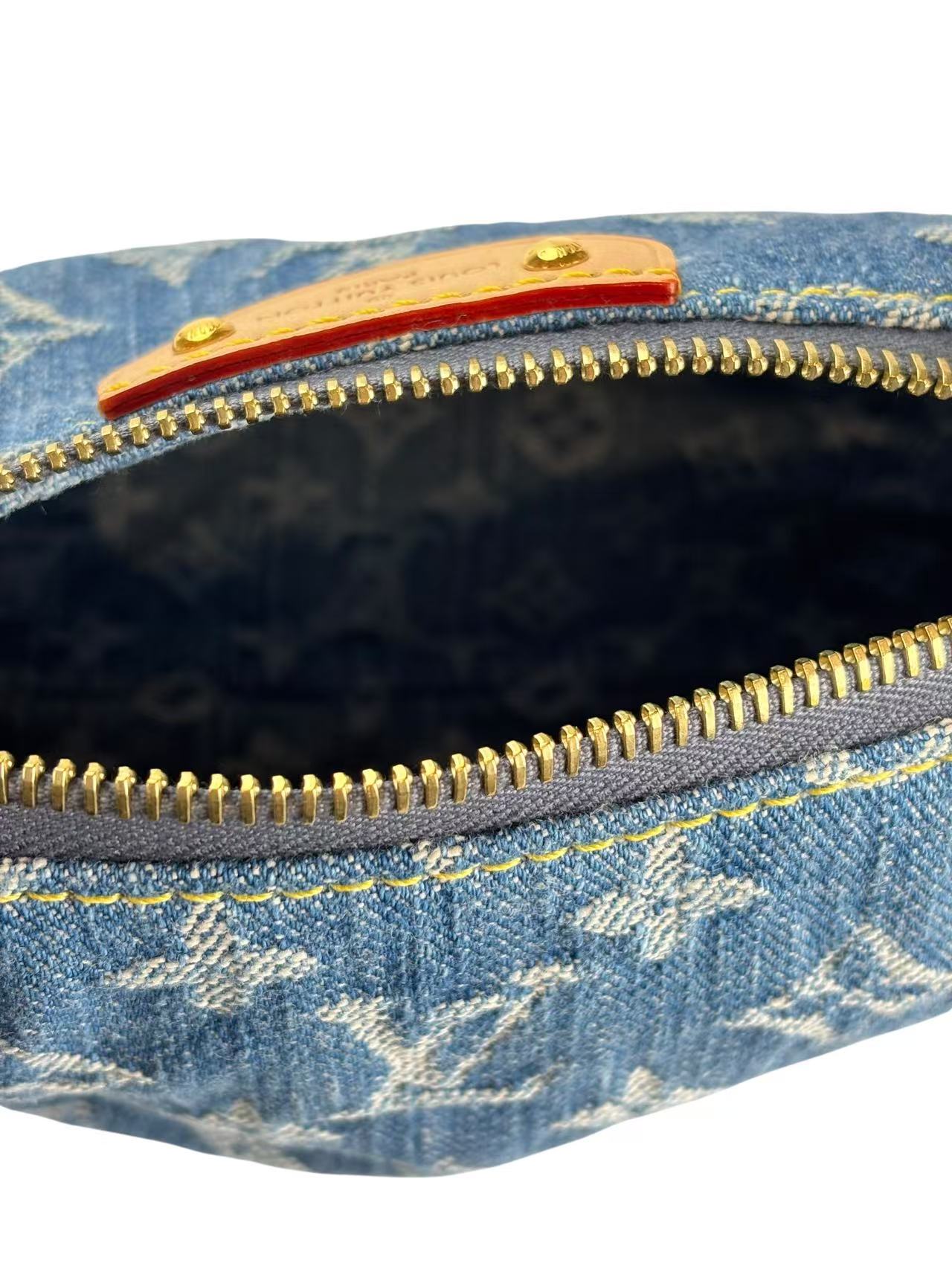 LOUIS VUITTON - Denim Monogram Pochette Hills Handbag – Camellia