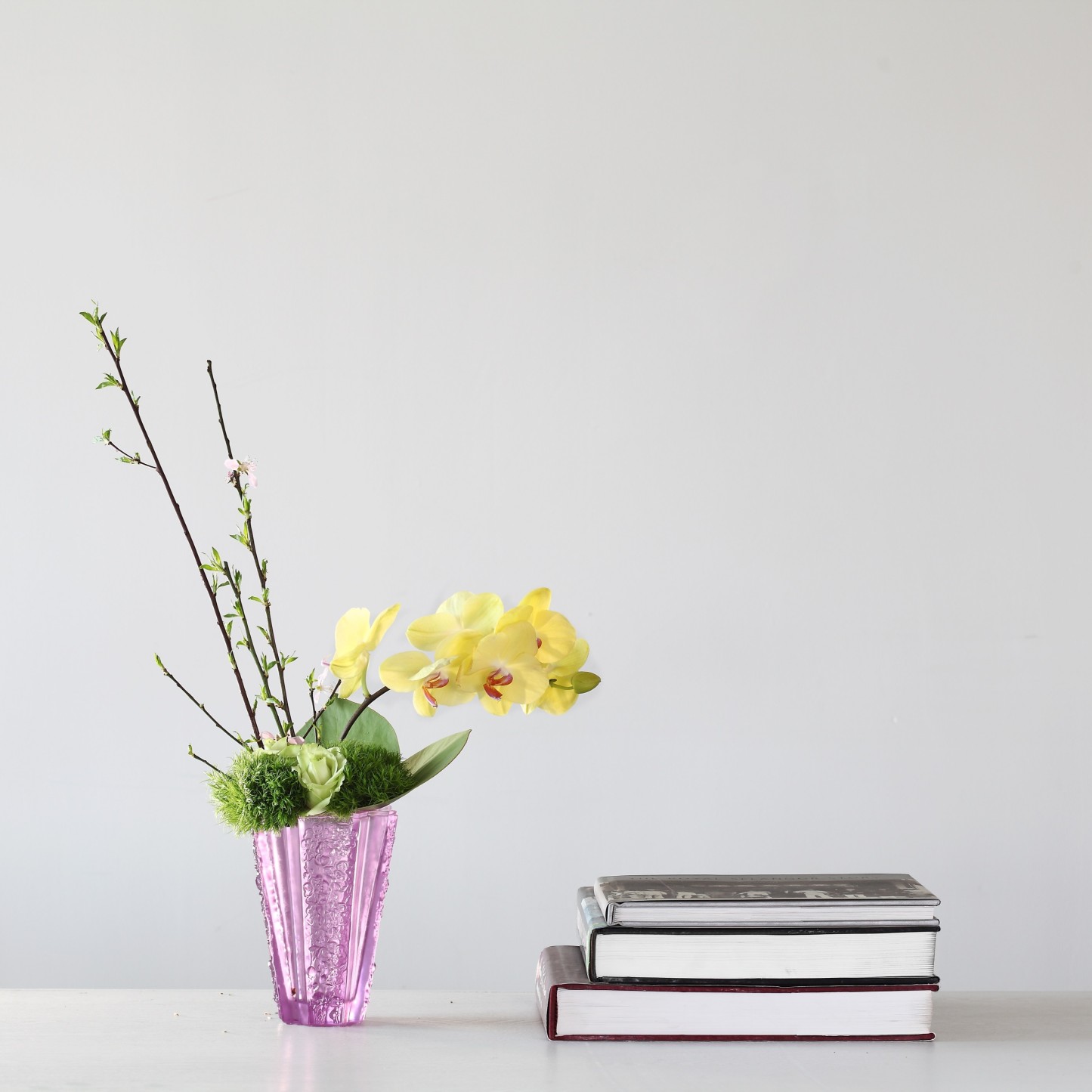Crystal Floral Vase, In the Presence of Spring-Wondrous Plum Blossom