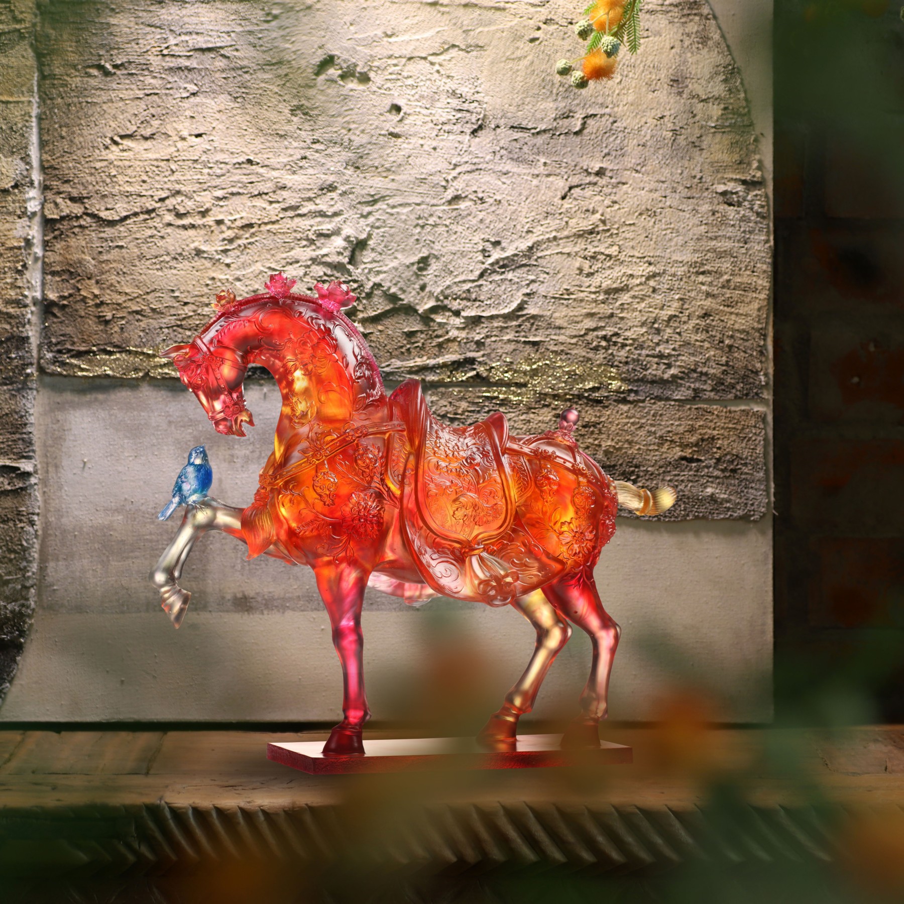 LIULI Crystal Art Horse Sculpture, Bountiful Glory Welcomes the Champion Home 