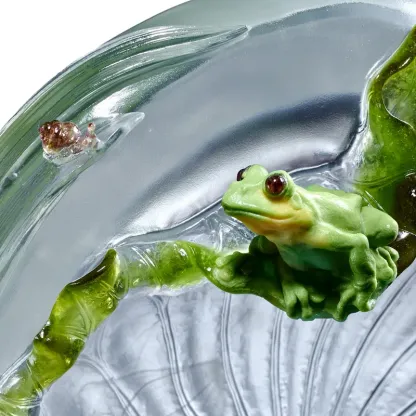 LIULI Crystal Frog and snail, A Song For When the Rain Stops