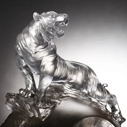 LIULI Crystal Tiger, Directional Clarity, Roar of the Tiger 