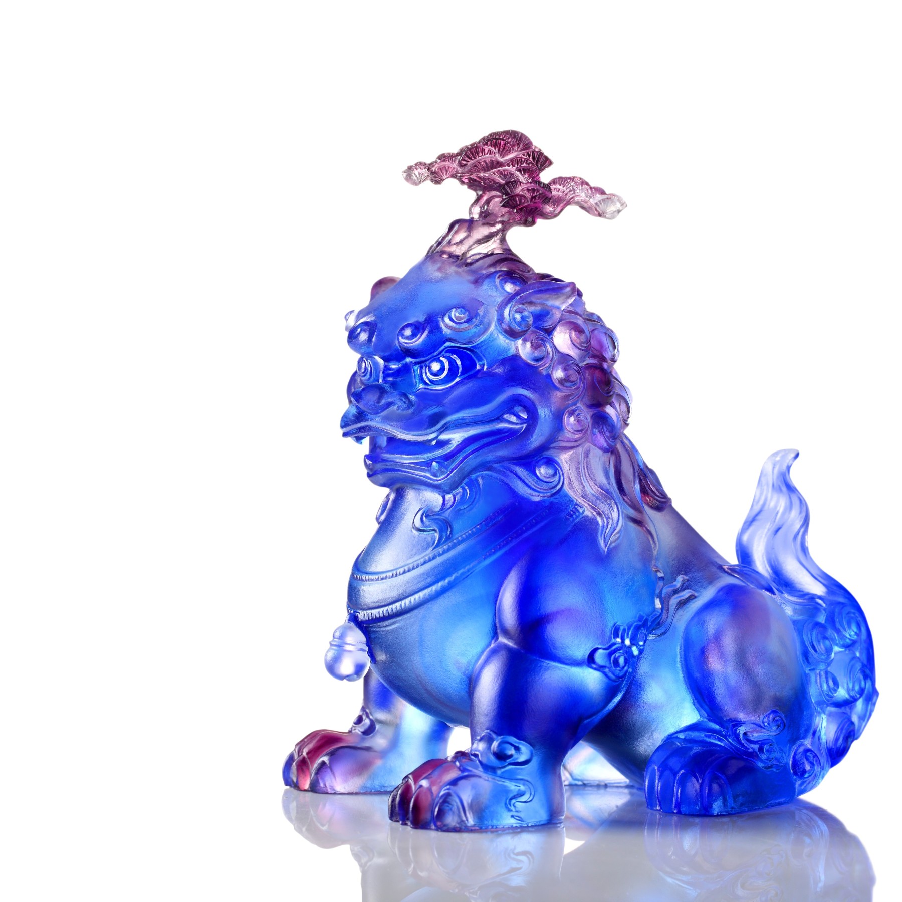 Evergreen Lion, Foo Dog with Evergreen Pine