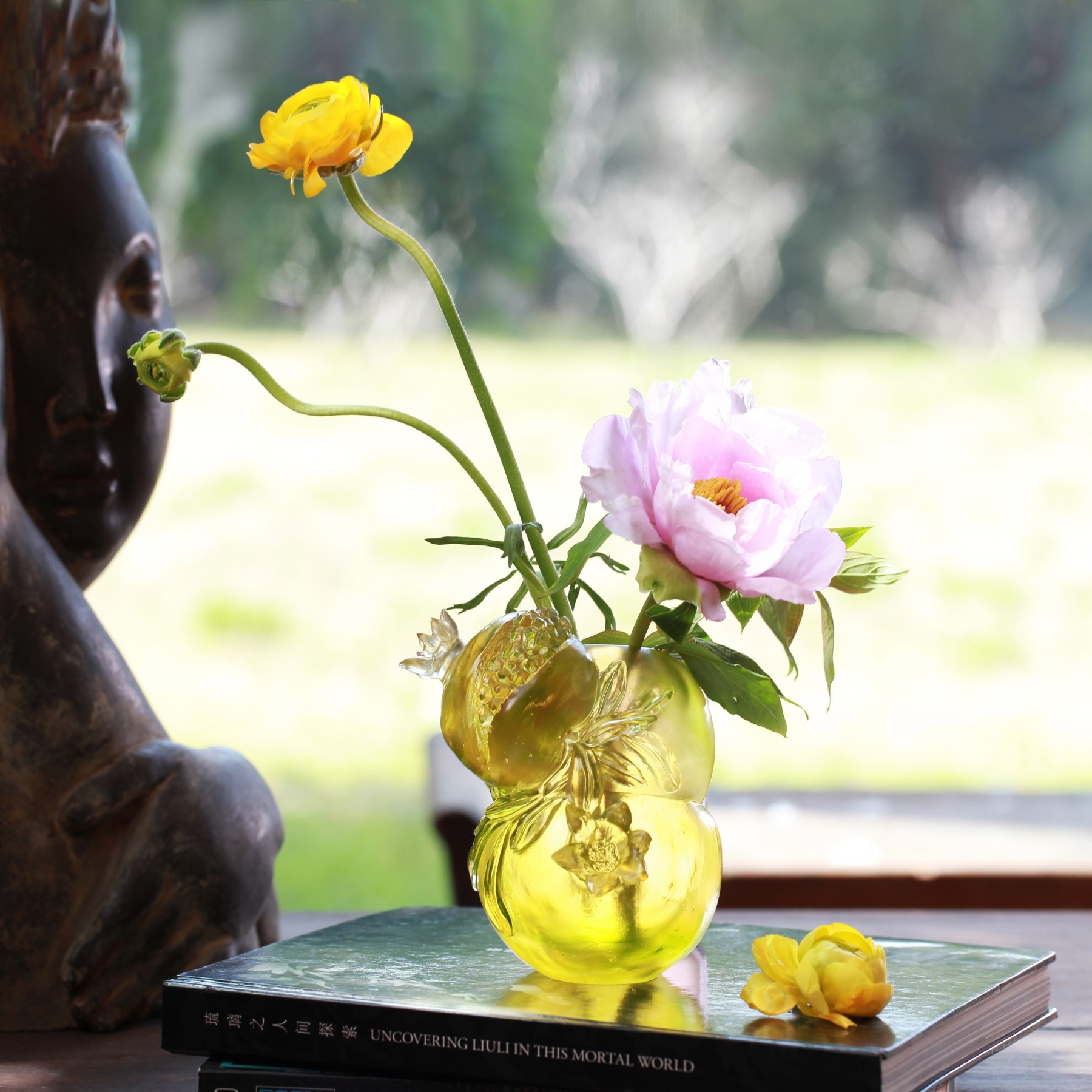 LIULI Crystal Vase, Pen Holder, Fruits, Pomegranate, Talent Conquers All