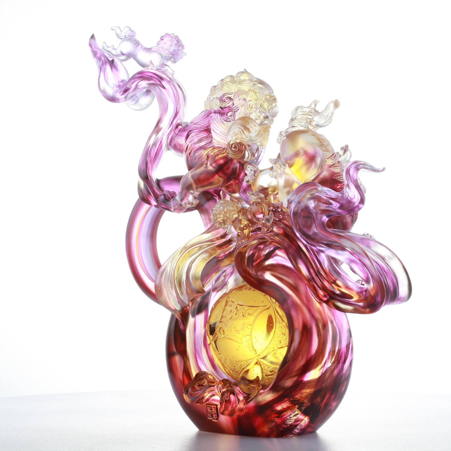 LIULI Foo Dog, Chinese Guardian Lion, Rousing Heaven and Earth to Good Deeds
