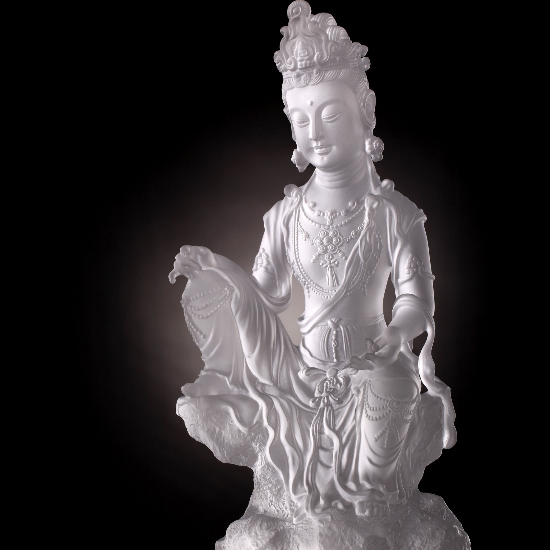 Crystal Buddha, Guanyin, Light Exists Because of Love-Champion of Flowers (Collector's Edition)