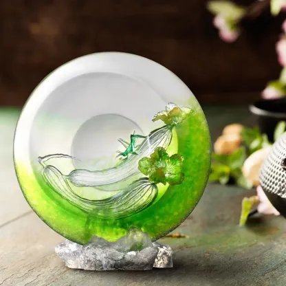 Crystal vegetable, Cricket and Loofah, Luffa, Thrive