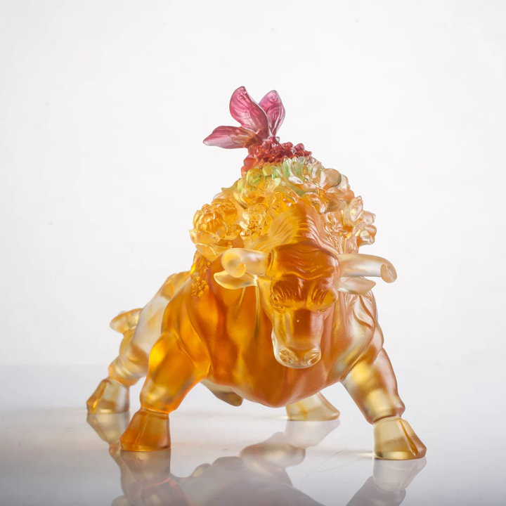 LIULI Crystal Ox, Step into Prosperity