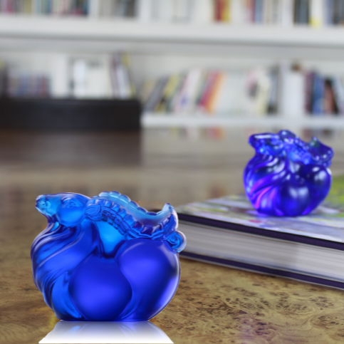 LIULI Crystal Ram, Valiant Victory