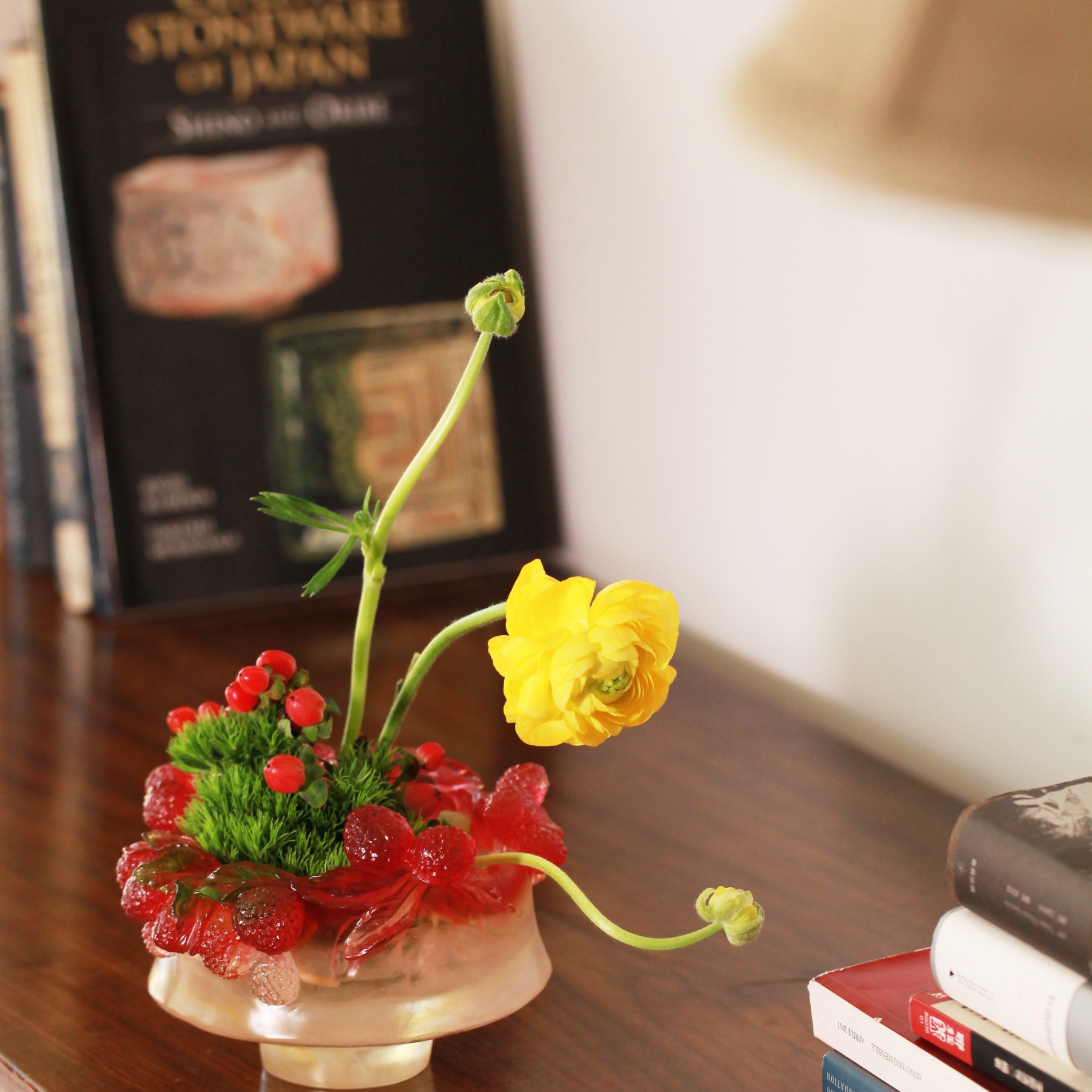 LIULI Crystal Vase, Bowl, Fruits, Lychee, A Thousand Blessings and Good Fortune