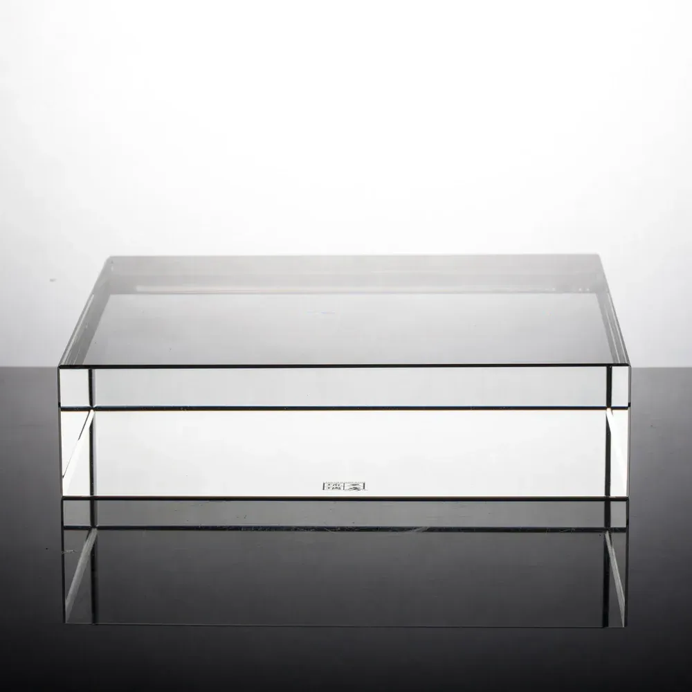 Crystal Base L 13 * W 13 * H 5cm W/LOGO