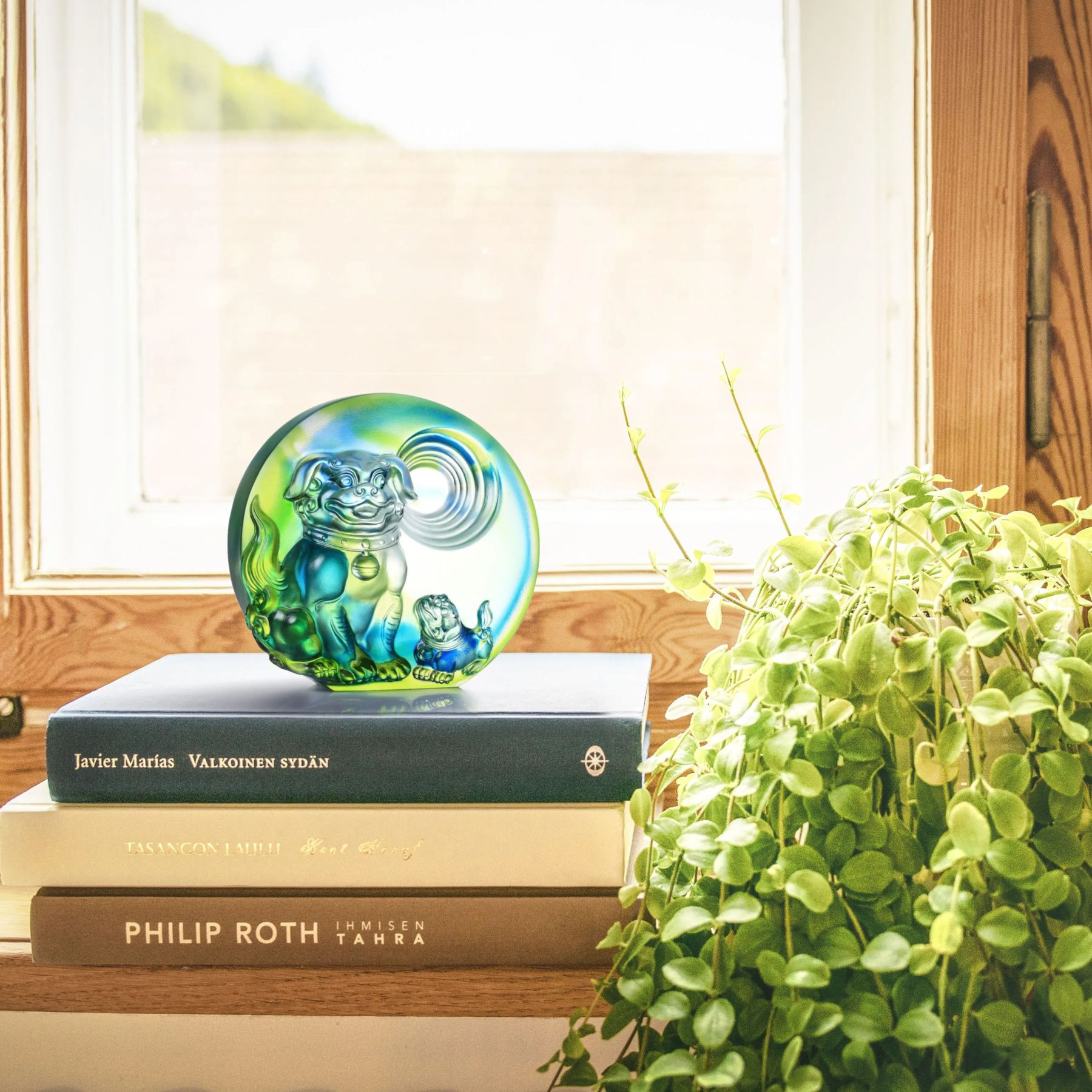 Crystal Dog, Generations of Fortune