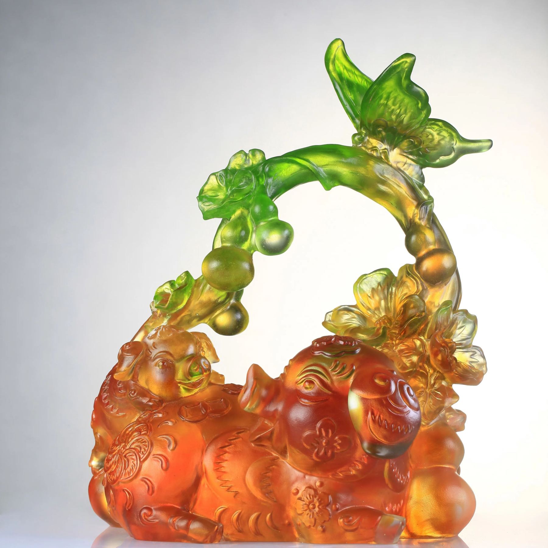 Crystal Animal, Pig and Butterfly, Fulfillment