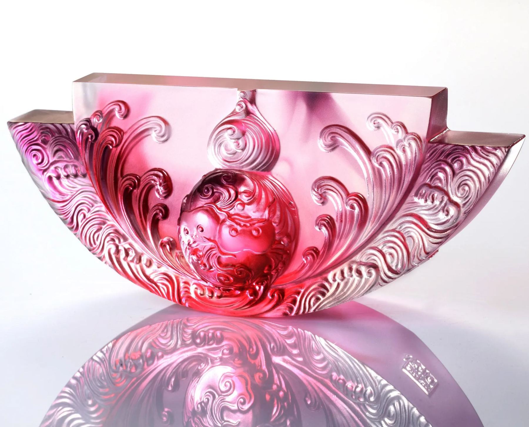 Crystal Hulu, Chinese Culture, Harmony permeates the land