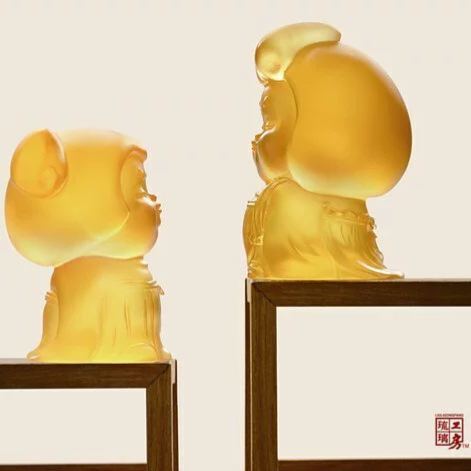 Crystal Beauty Tang, Girlfriends 