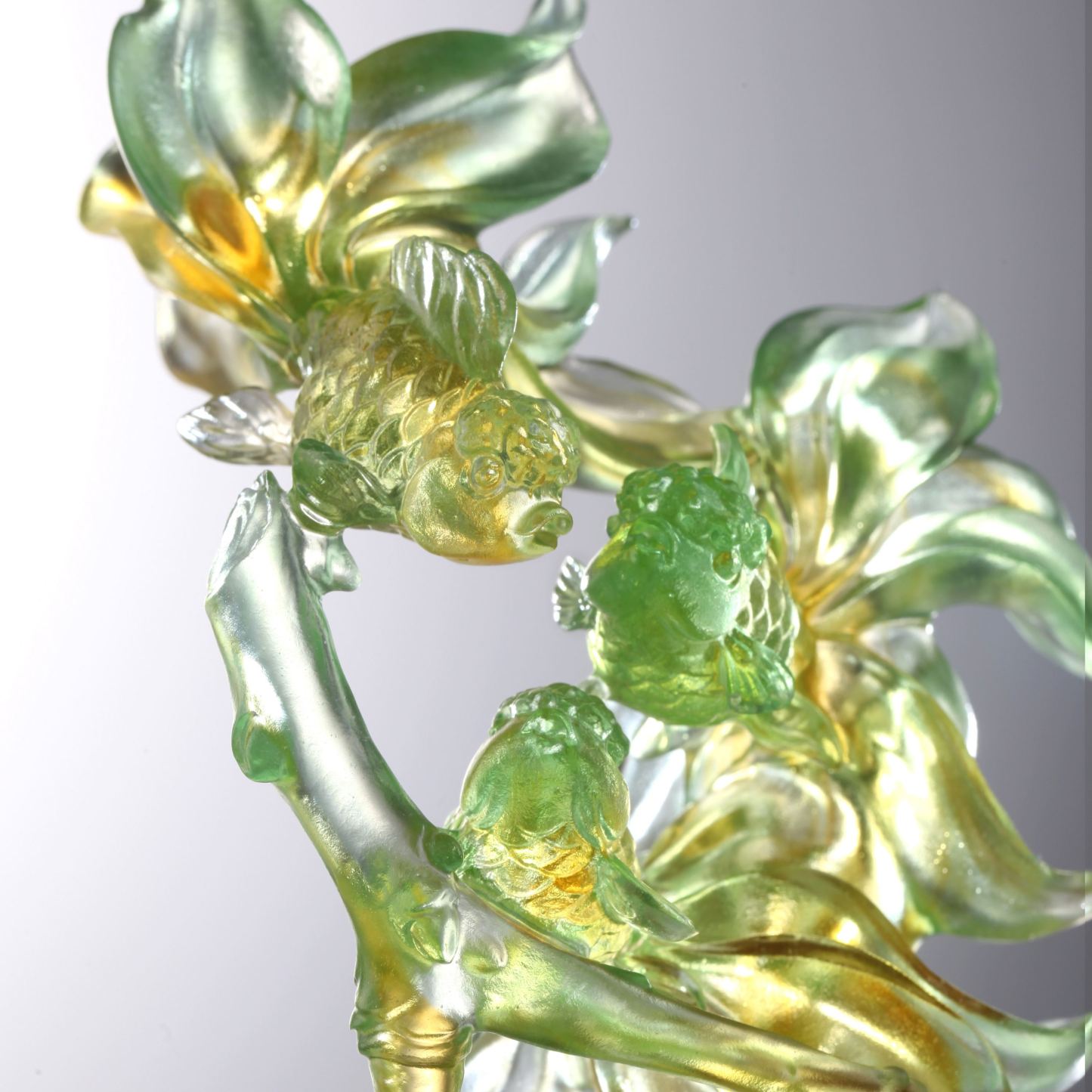 LIULI Crystal Apple, The Dance of All Things