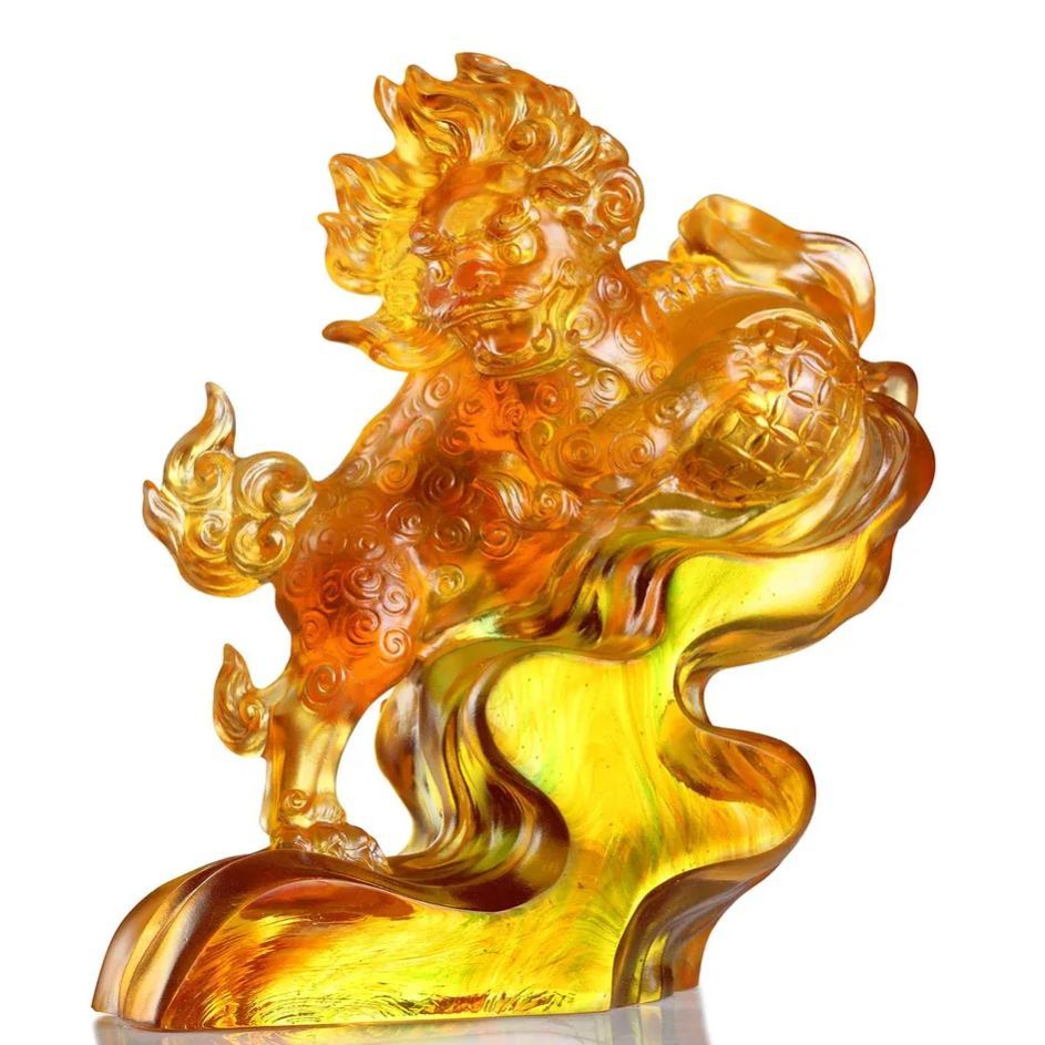LIULI Crystal Foo Dog, A Thunderous Presence