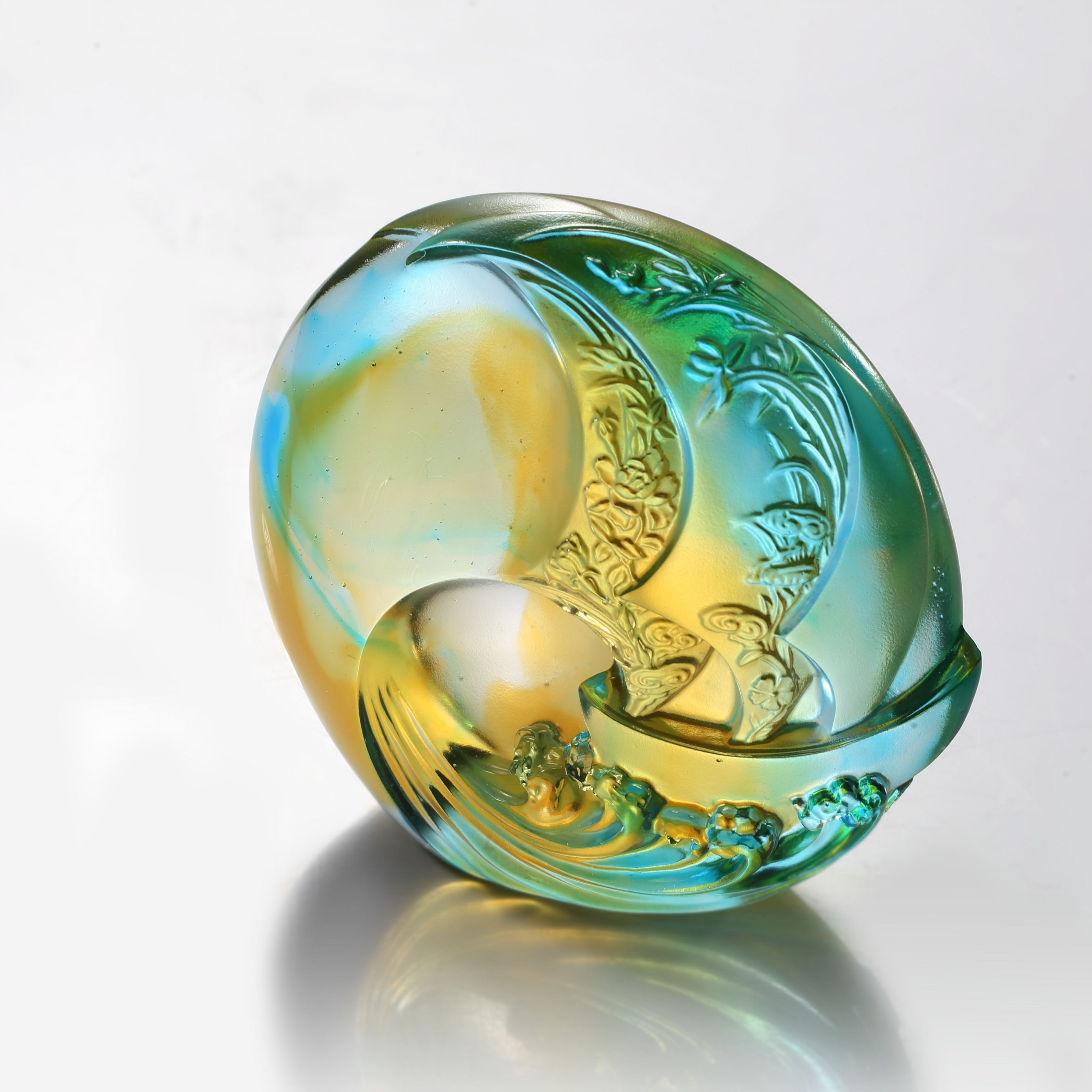 LIULI Crystal, Sailing boat, Waves, Sun, Smooth Sailing 