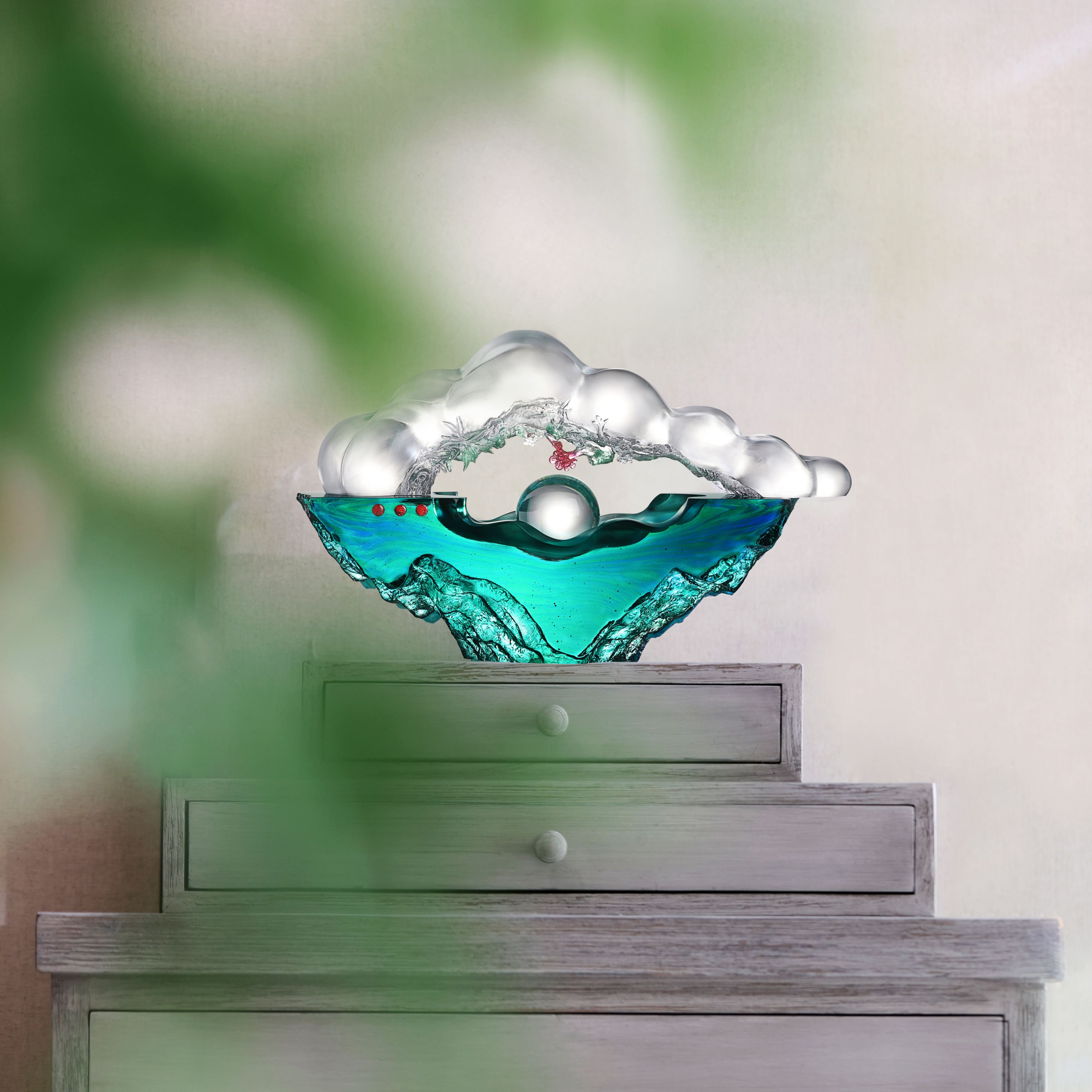 LIULI Crystal Mountain, Harmony Amongst all Things 