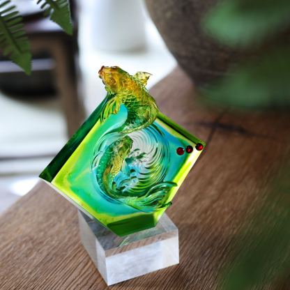 LIULI Crystal Koi fish, Advancing as One to Lofty Heights 