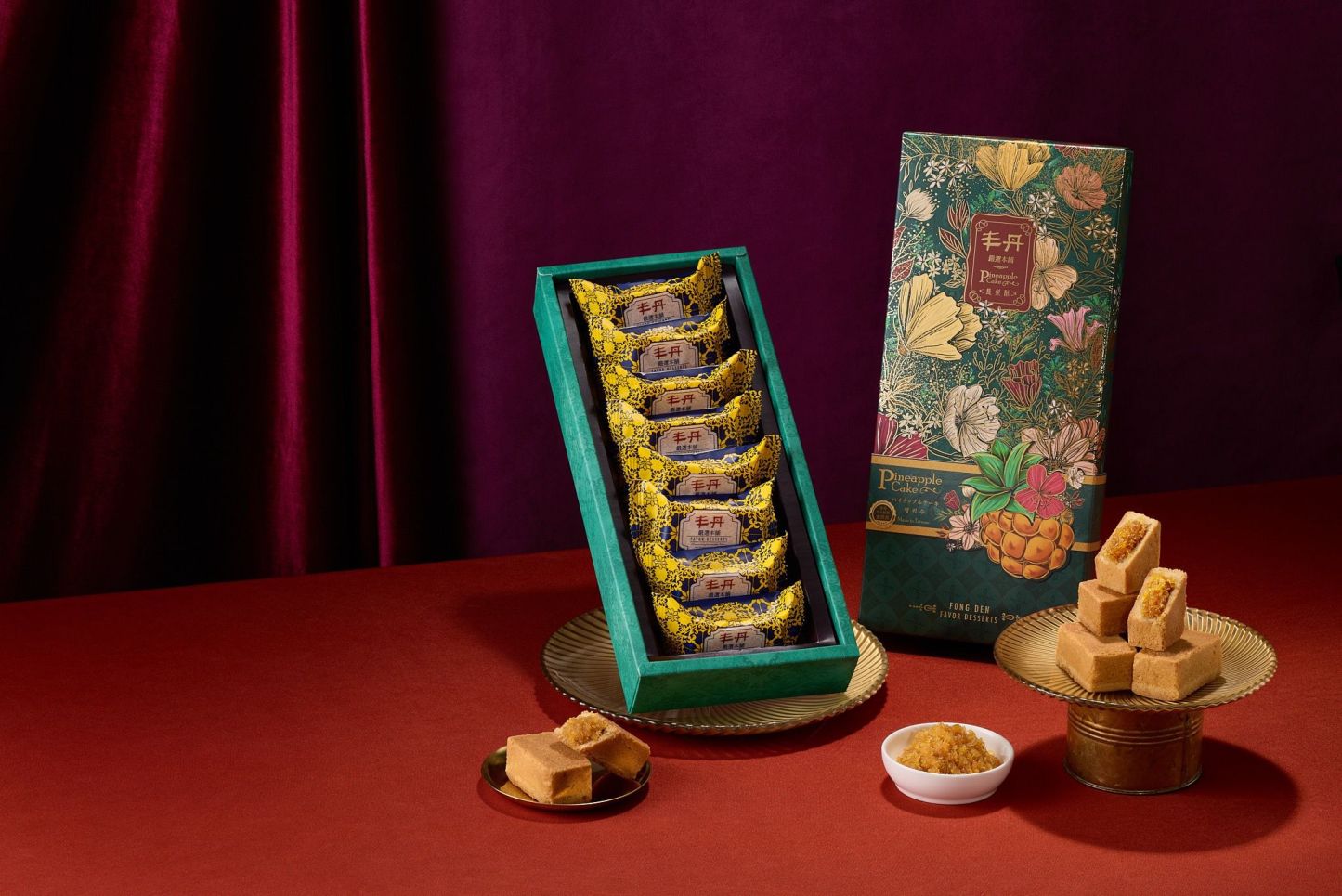 Phoenix Splendor Gift Box -  Fong Den Pineapple Cake 鳳華絕代 鳳梨酥禮盒