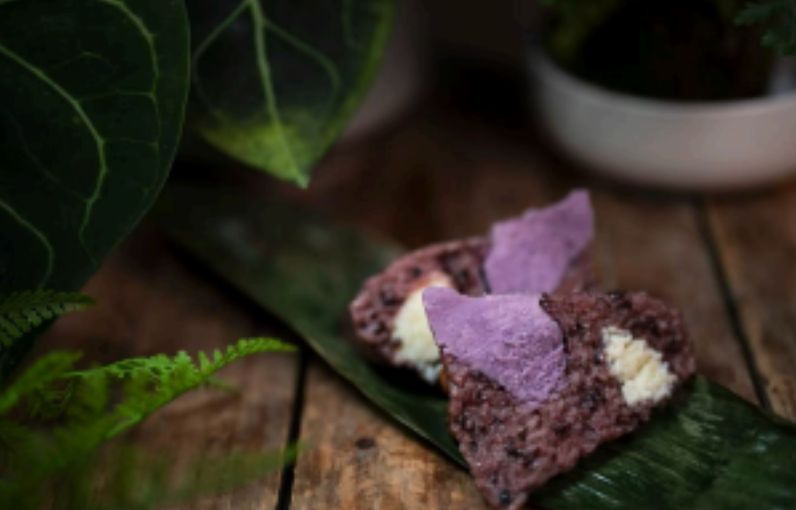 Purple Rice and Taro Paste Zong Zi 