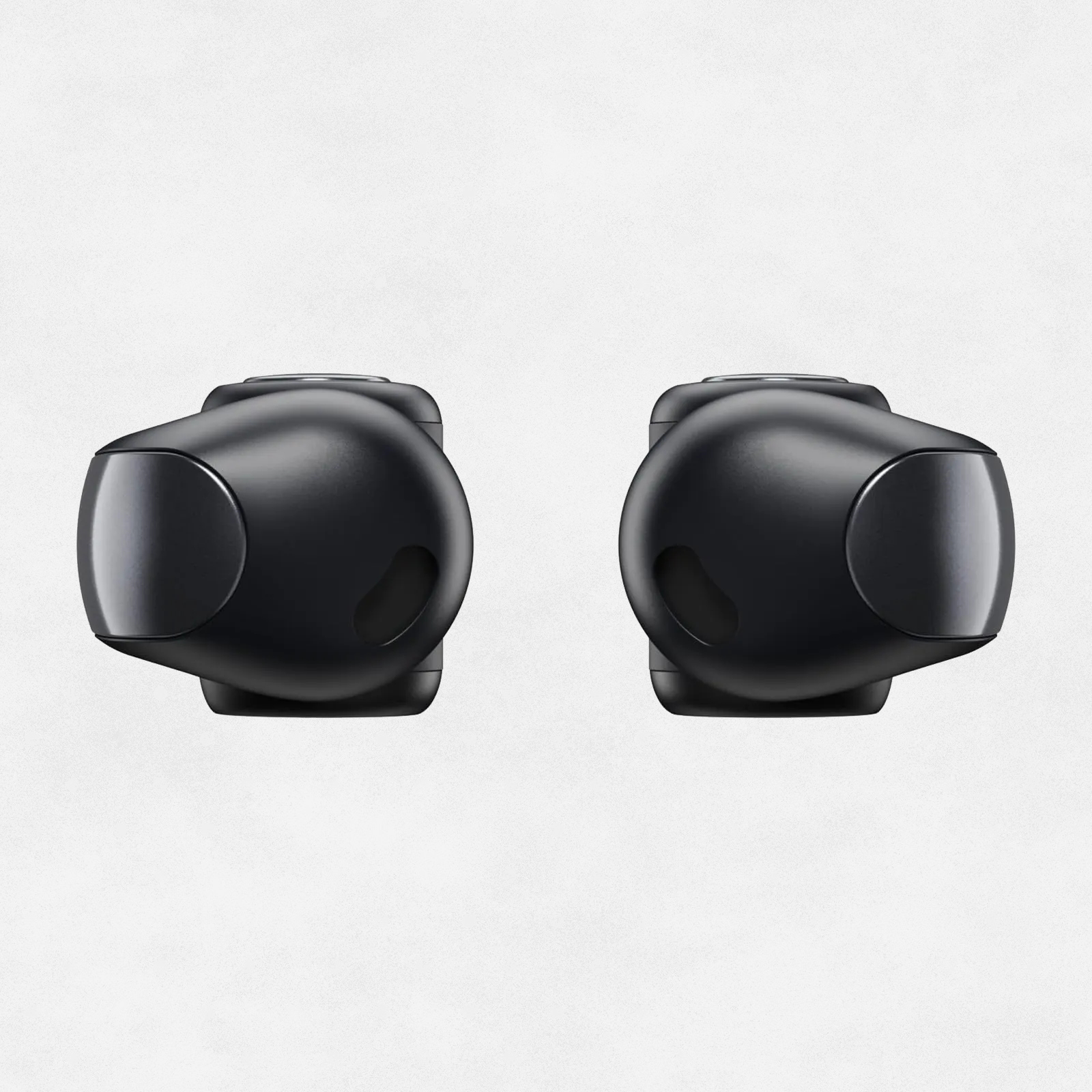 Bose Ultra Open Earbuds, Immersive Audio Open Ear Earbuds, Clip on Earbuds for Comfort, Running Earbuds with OpenAudio for Awareness, Up to 48 Hours of Battery Life