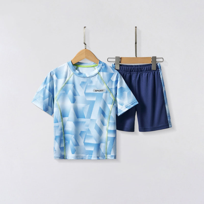 新款兒童運動速乾套裝