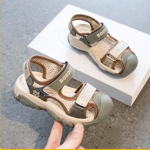 男童女童包頭涼鞋