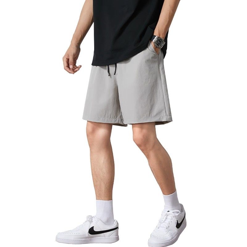 休閒運動風薄款速乾冰絲寬鬆五分短褲