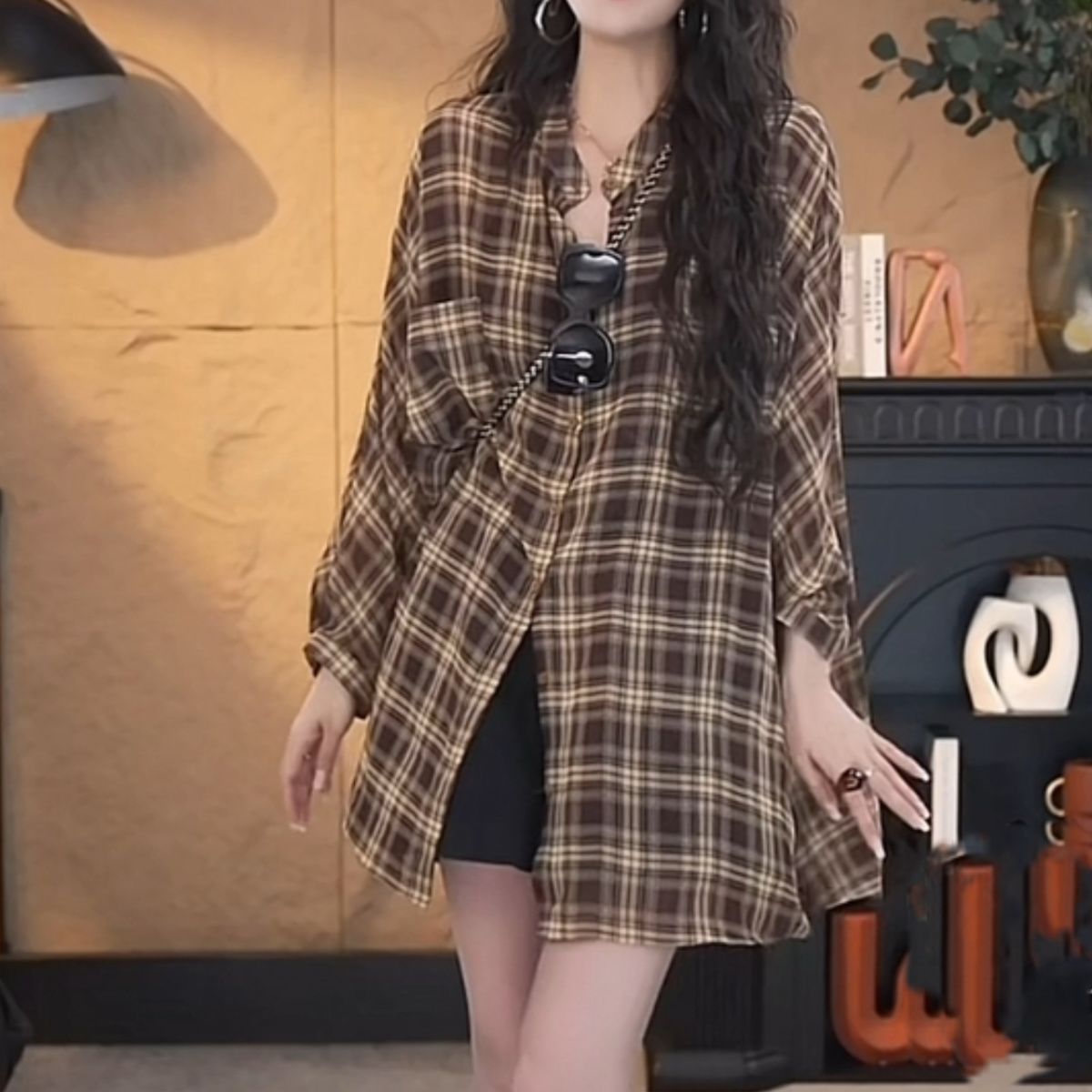 復古格紋寬鬆防曬襯衫外套 七分袖長版休閒款