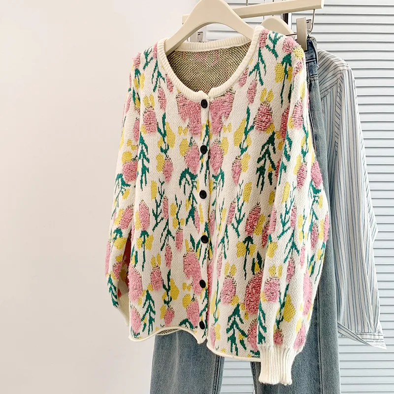 簡約 ‧ 甜美立體花朵針織外套秋冬復古提花